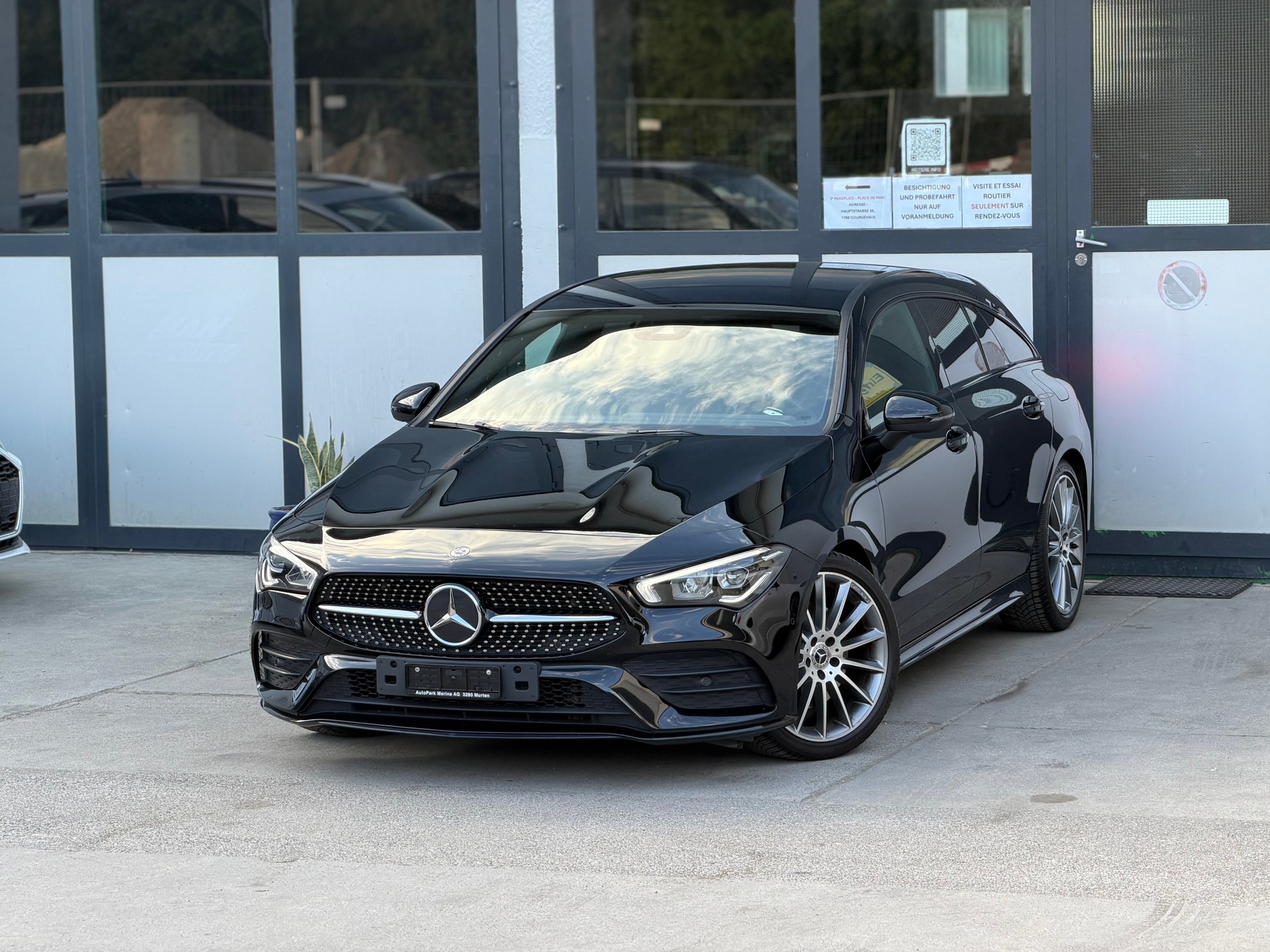 MERCEDES-BENZ CLA Shooting Brake 220 7G-DCT AMG Line-image-0