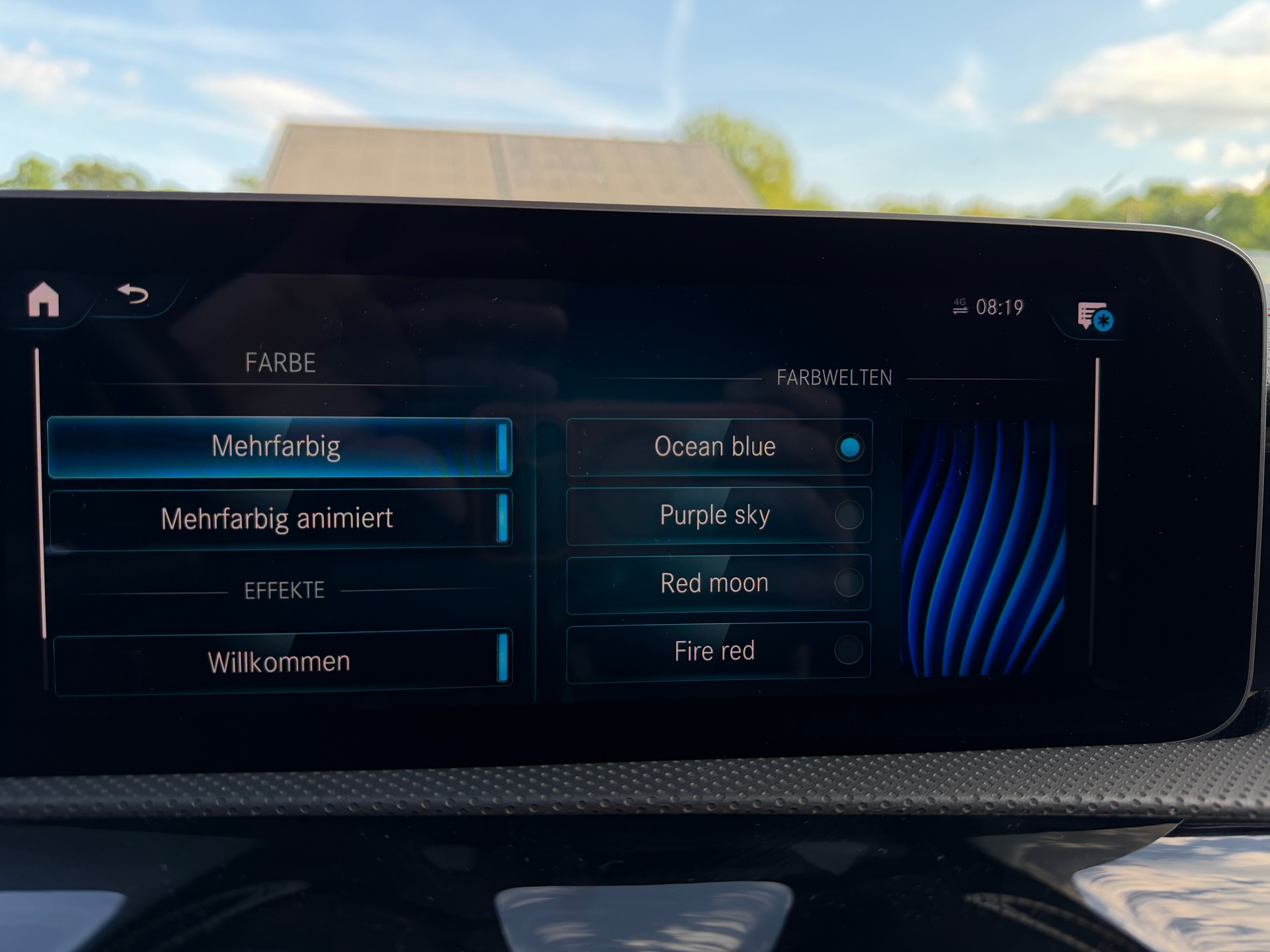 MERCEDES-BENZ CLA Shooting Brake 220 7G-DCT AMG Line-image-21