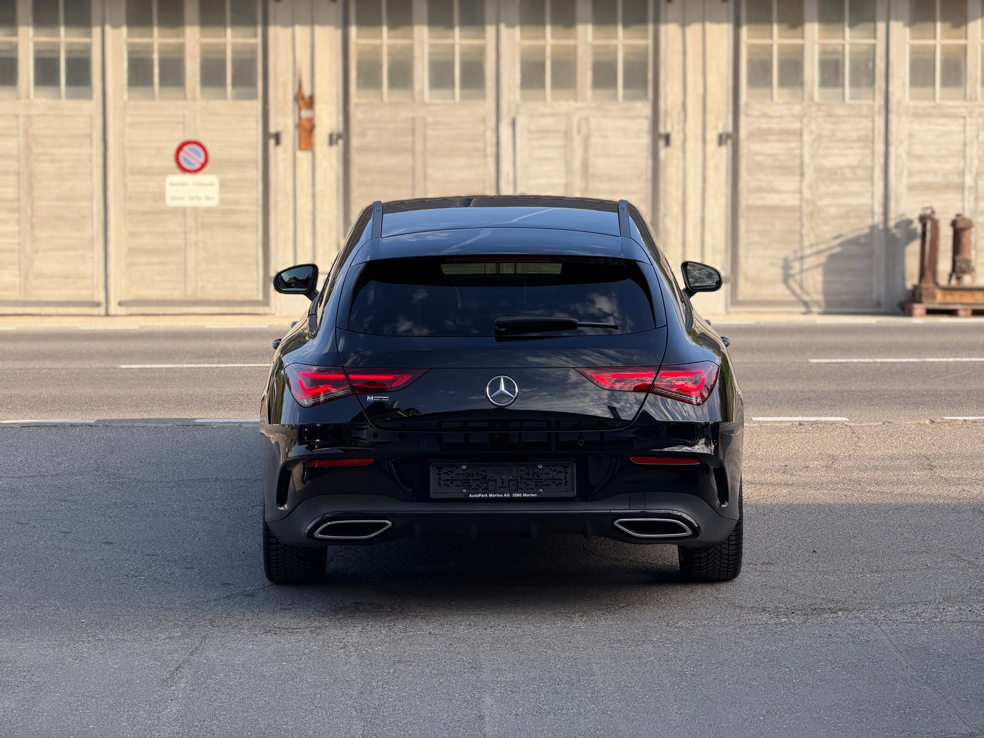 MERCEDES-BENZ CLA Shooting Brake 220 7G-DCT AMG Line-image-5