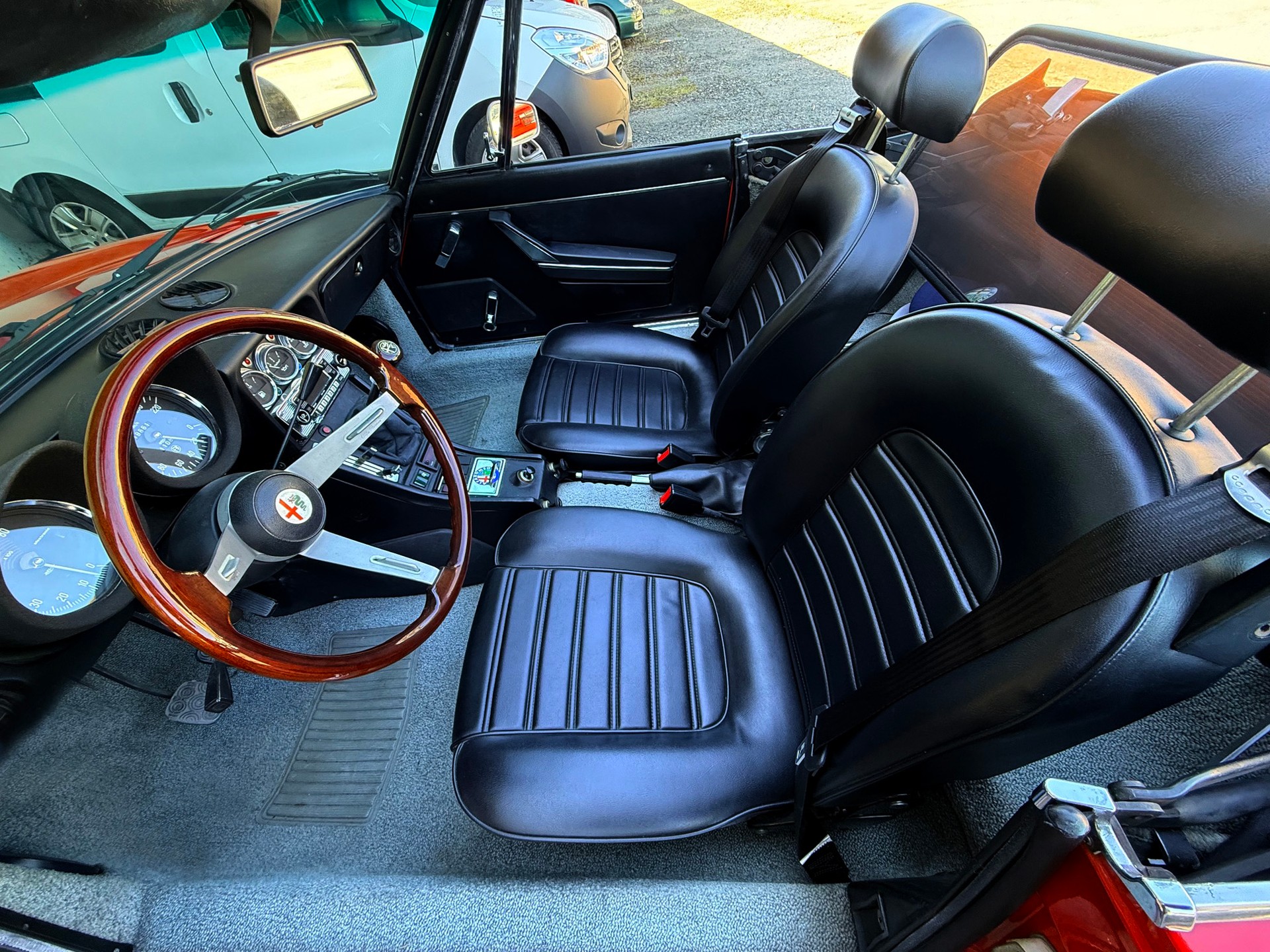 ALFA ROMEO Spider 2.0 (Veloce)-image-8