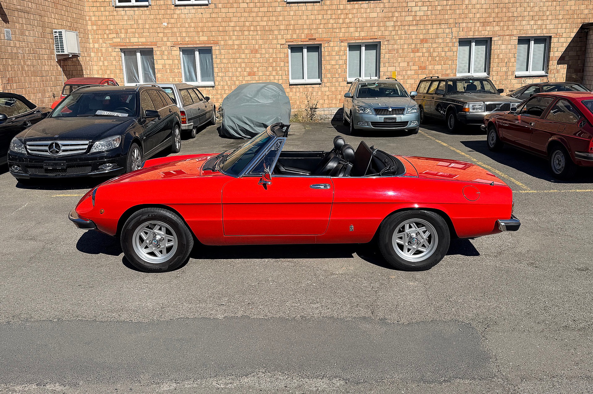 ALFA ROMEO Spider 2.0 (Veloce)-showroom-element-3