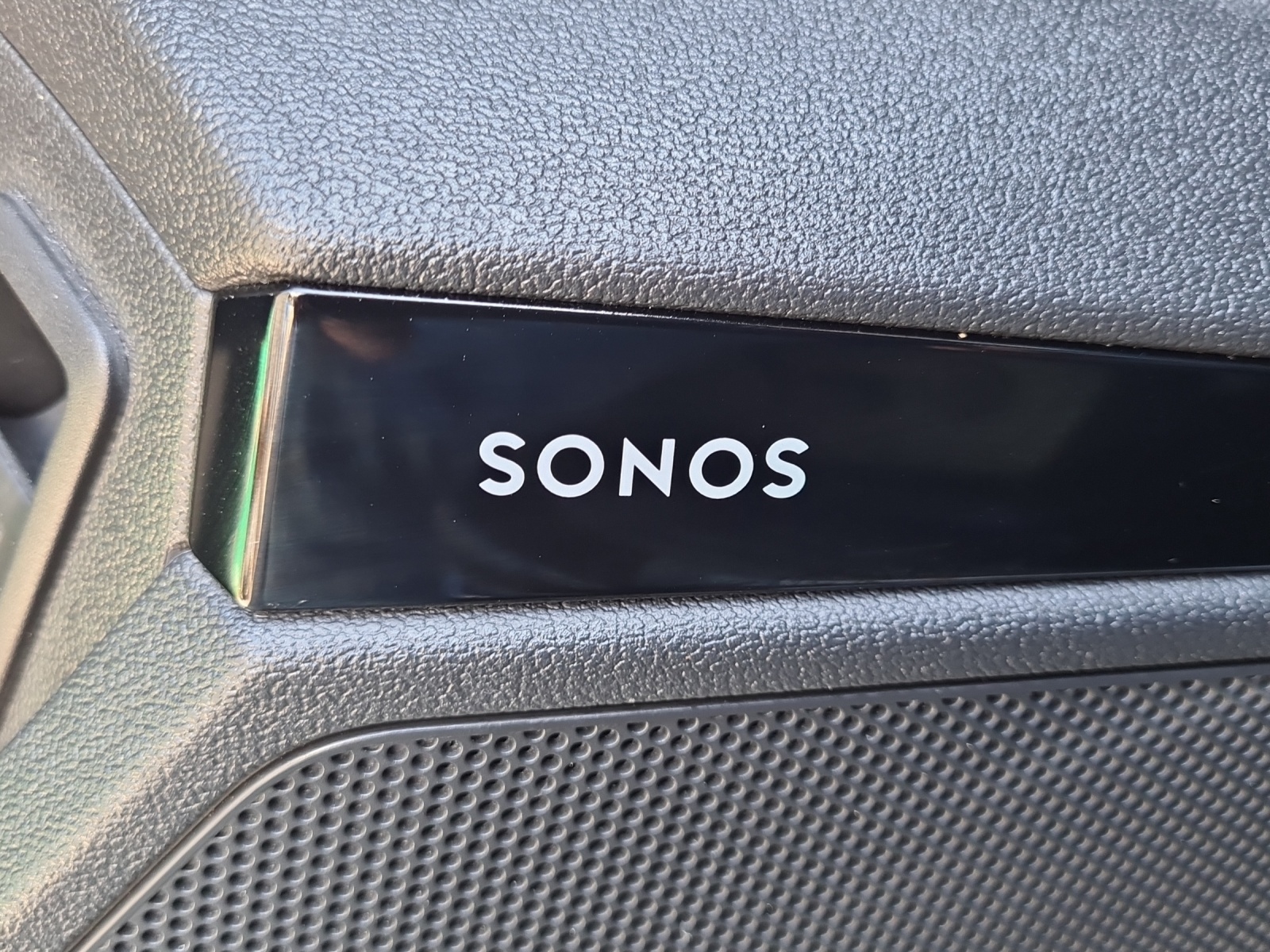 AUDI A3 Sportback 45 TFSI e S line S-tronic-image-12