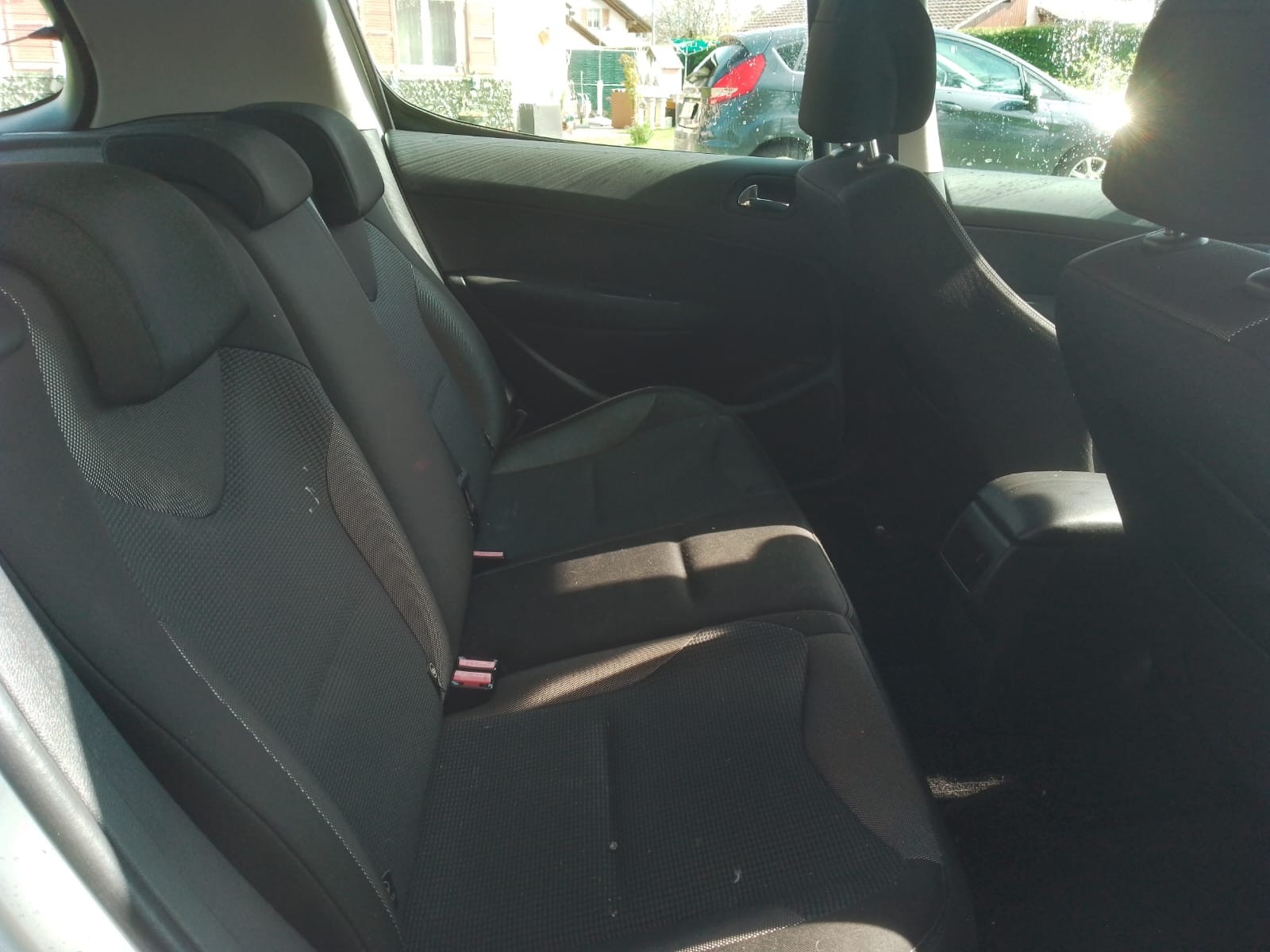 PEUGEOT 308-image-3