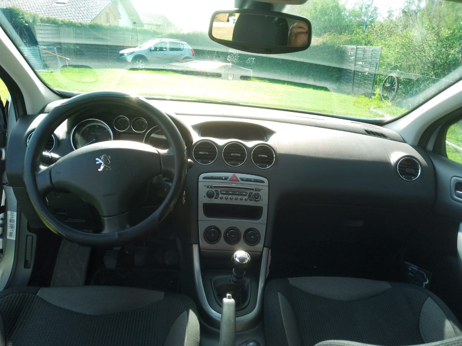 PEUGEOT 308-image-4