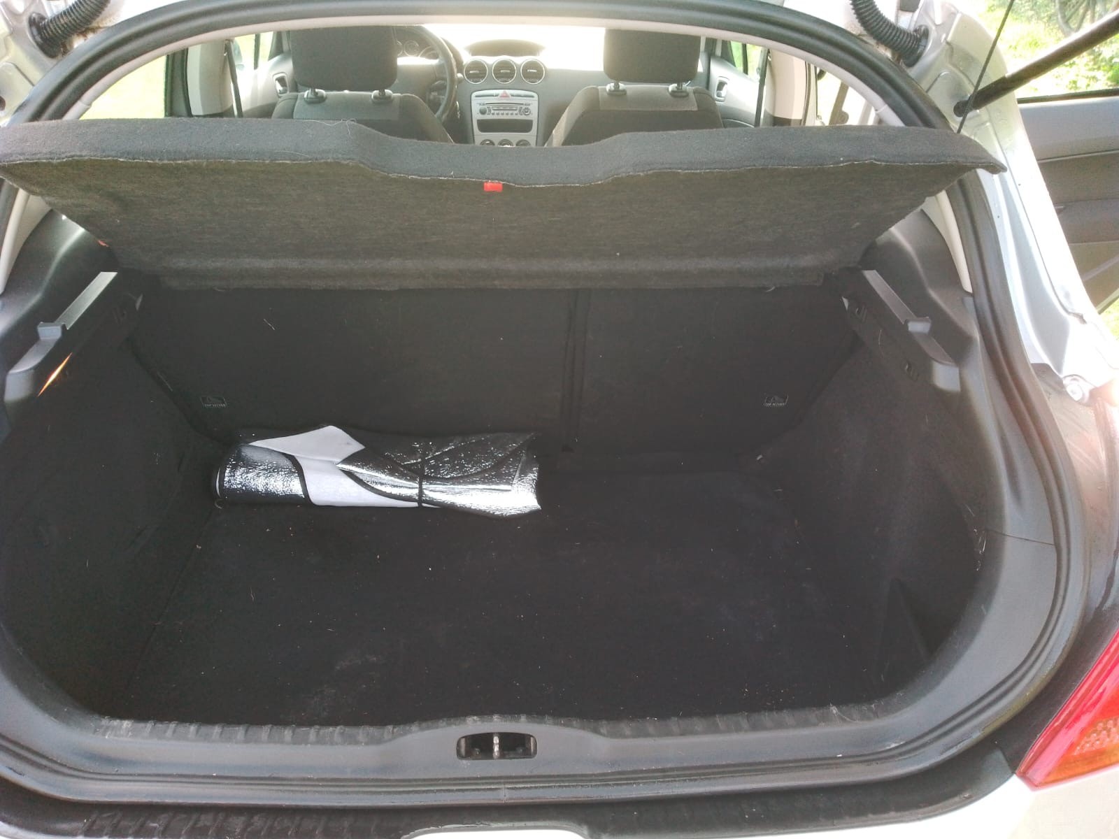 PEUGEOT 308-image-2