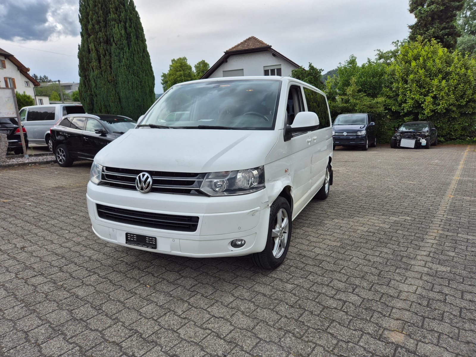 VW T5 Caravelle Comfortline 2.0 TDI CR 4Motion DSG-image-1