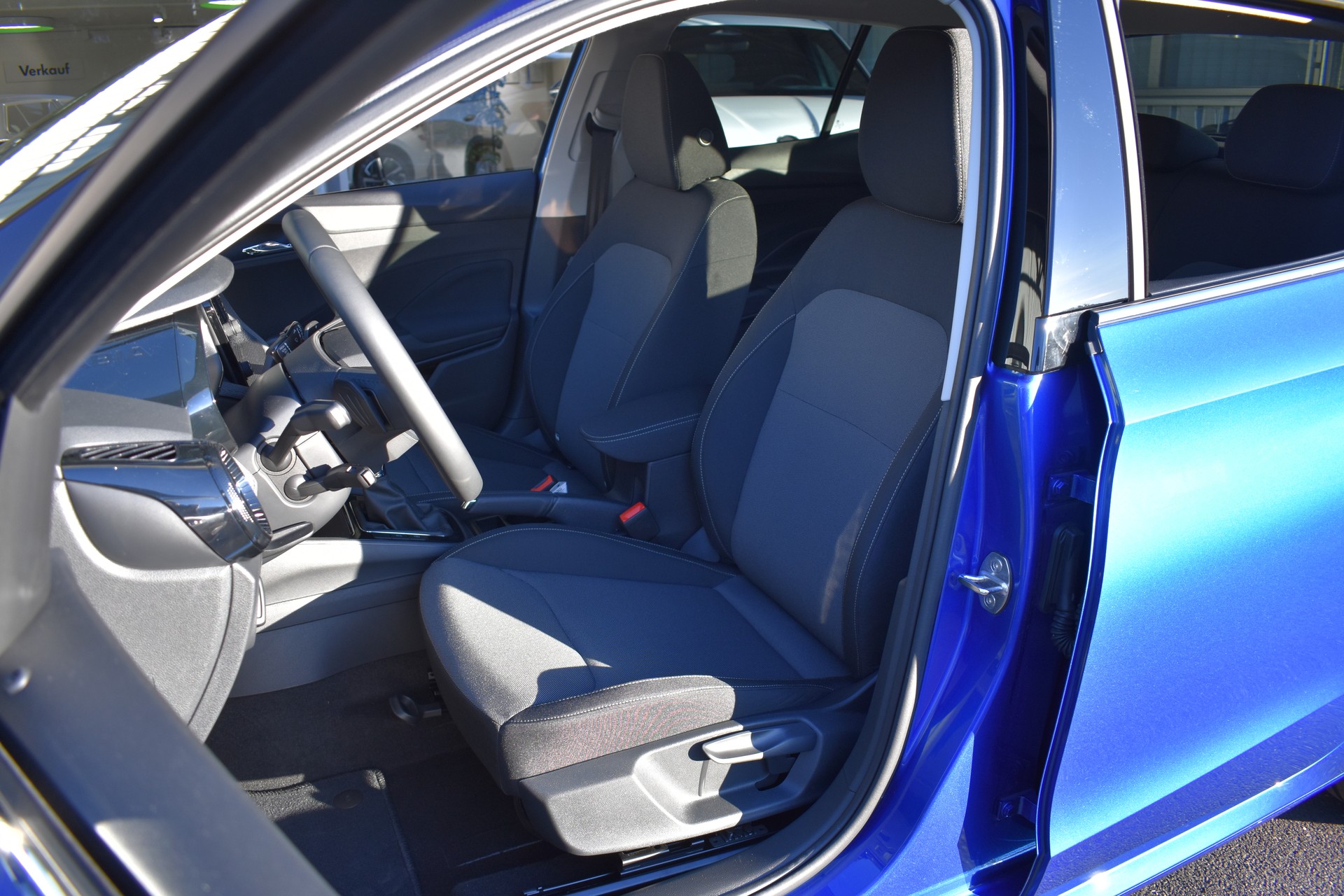 SKODA Fabia 1.0 TSI Selection DSG-image-4