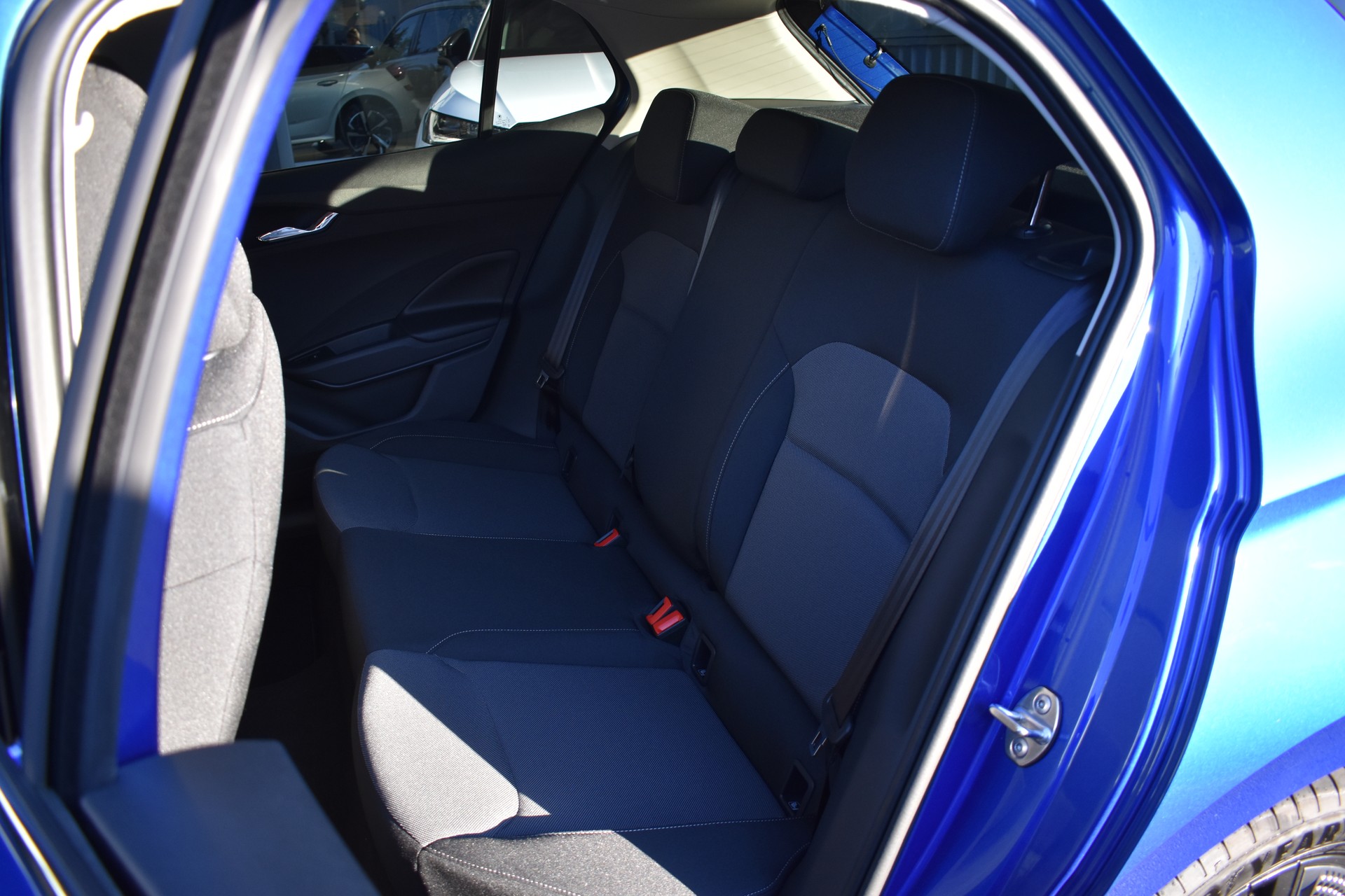 SKODA Fabia 1.0 TSI Selection DSG-image-6