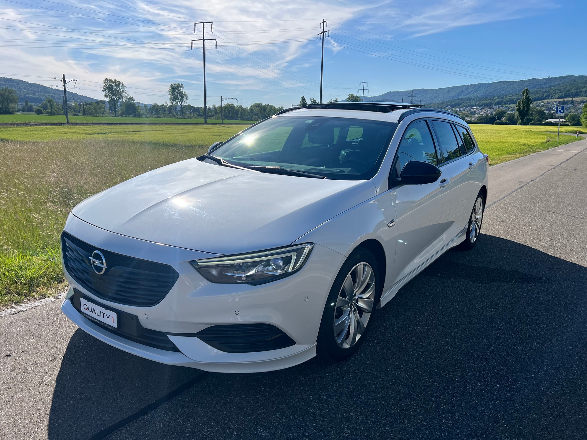 OPEL Insignia 2.0 BiDTI Sports- 360°-Kamera-Tourer Exclusive 4WD Auto-image-7