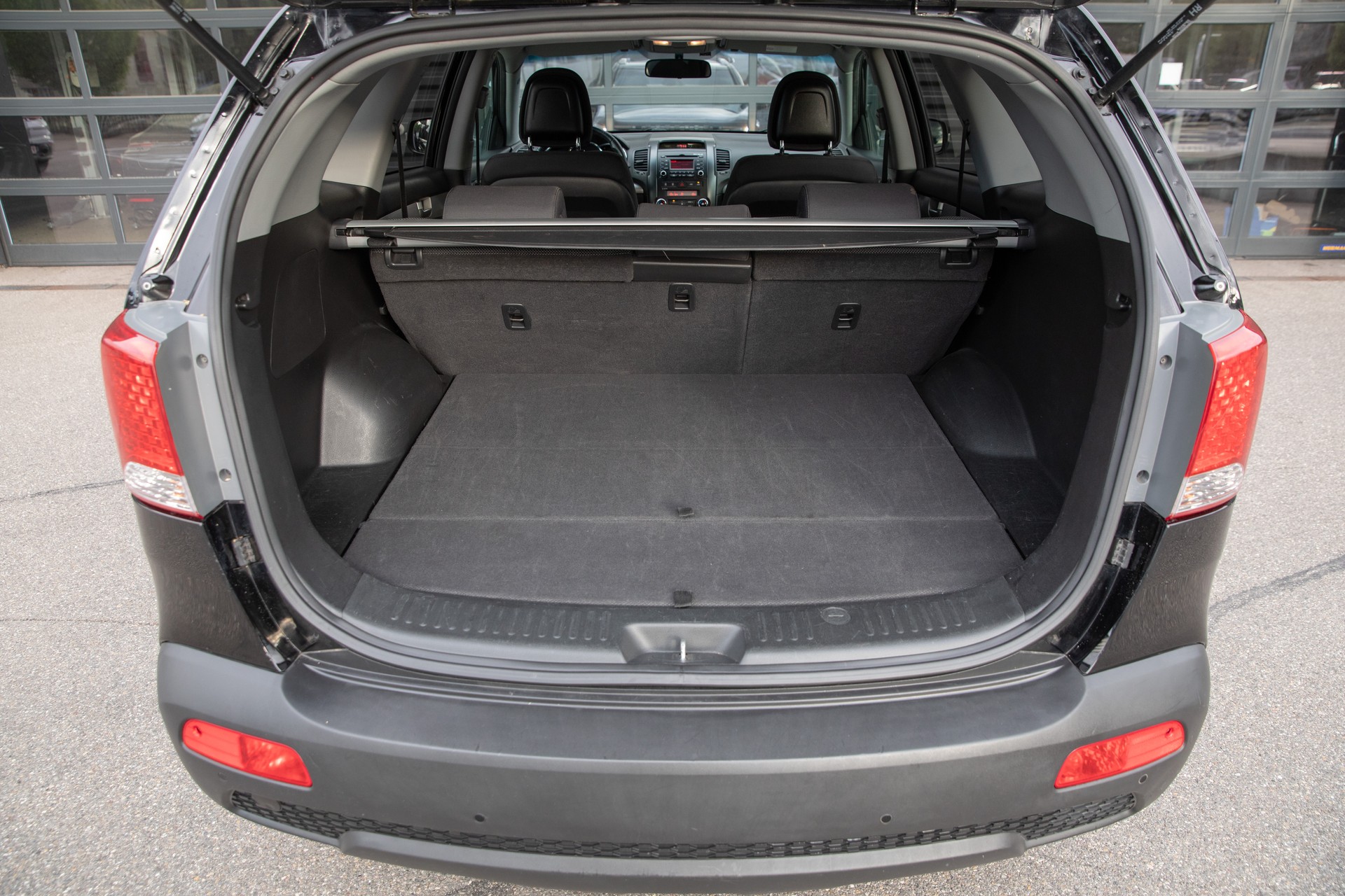 KIA Sorento 2.2 CRDI Style Automatic-image-13