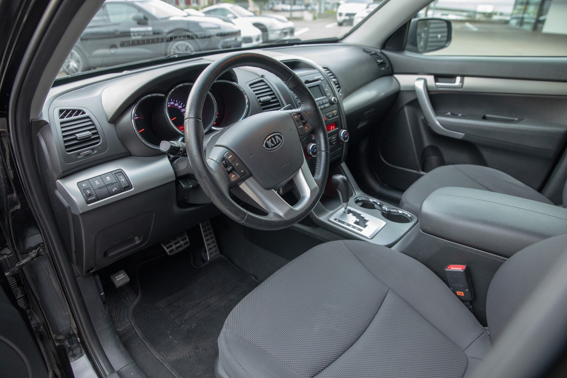 KIA Sorento 2.2 CRDI Style Automatic-image-7
