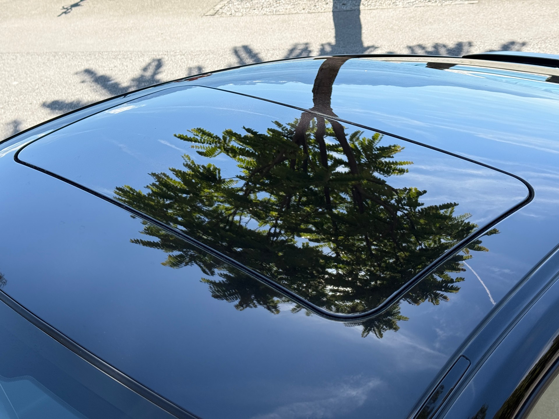 PORSCHE 911 Carrera 4-image-16