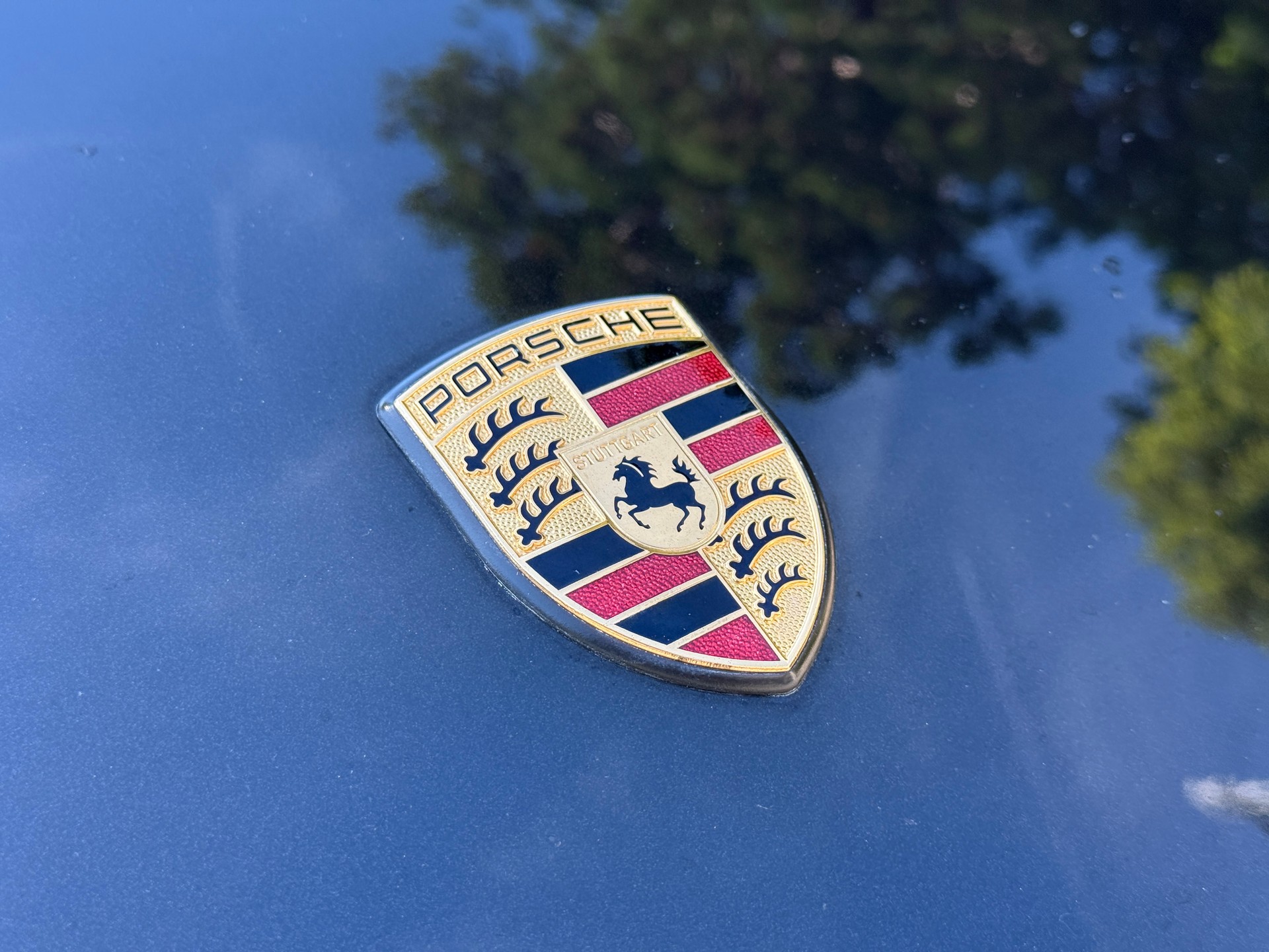 PORSCHE 911 Carrera 4-image-17