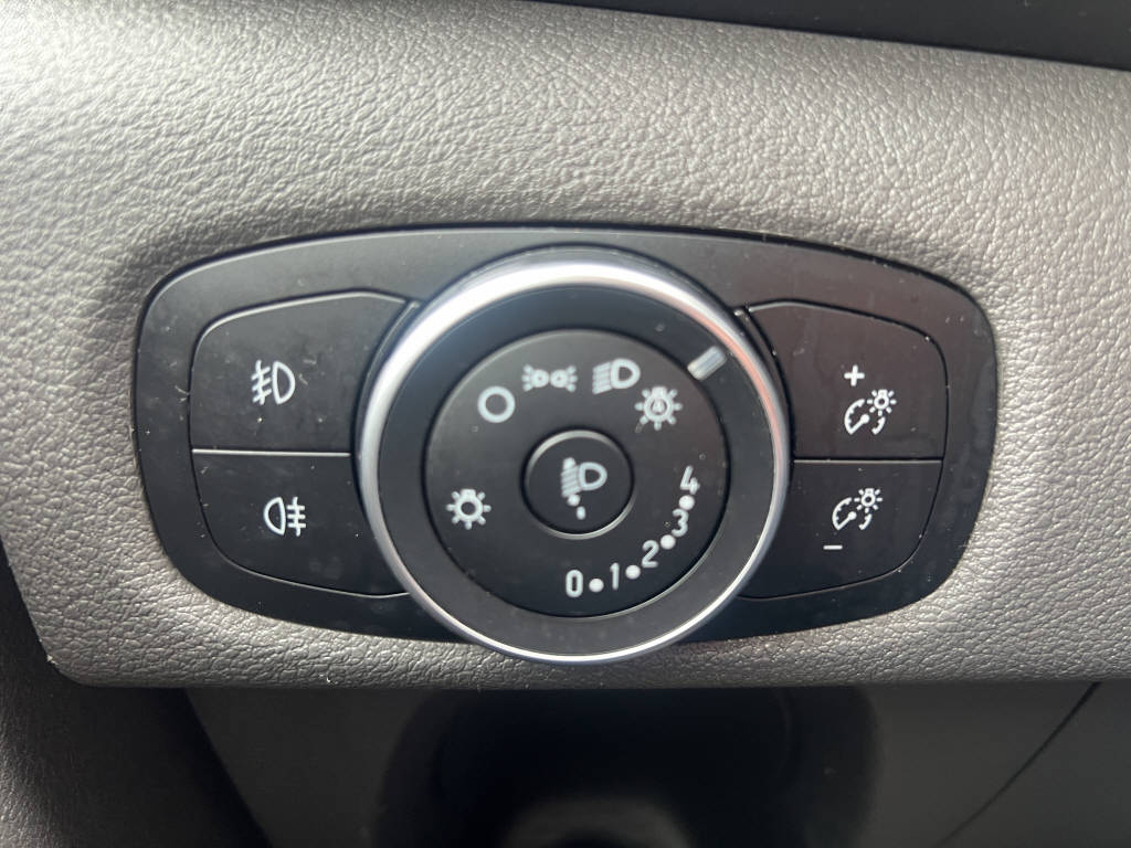 FORD Transit Custom Van 300 L1 2.0 TDCi 130 Trend-image-12
