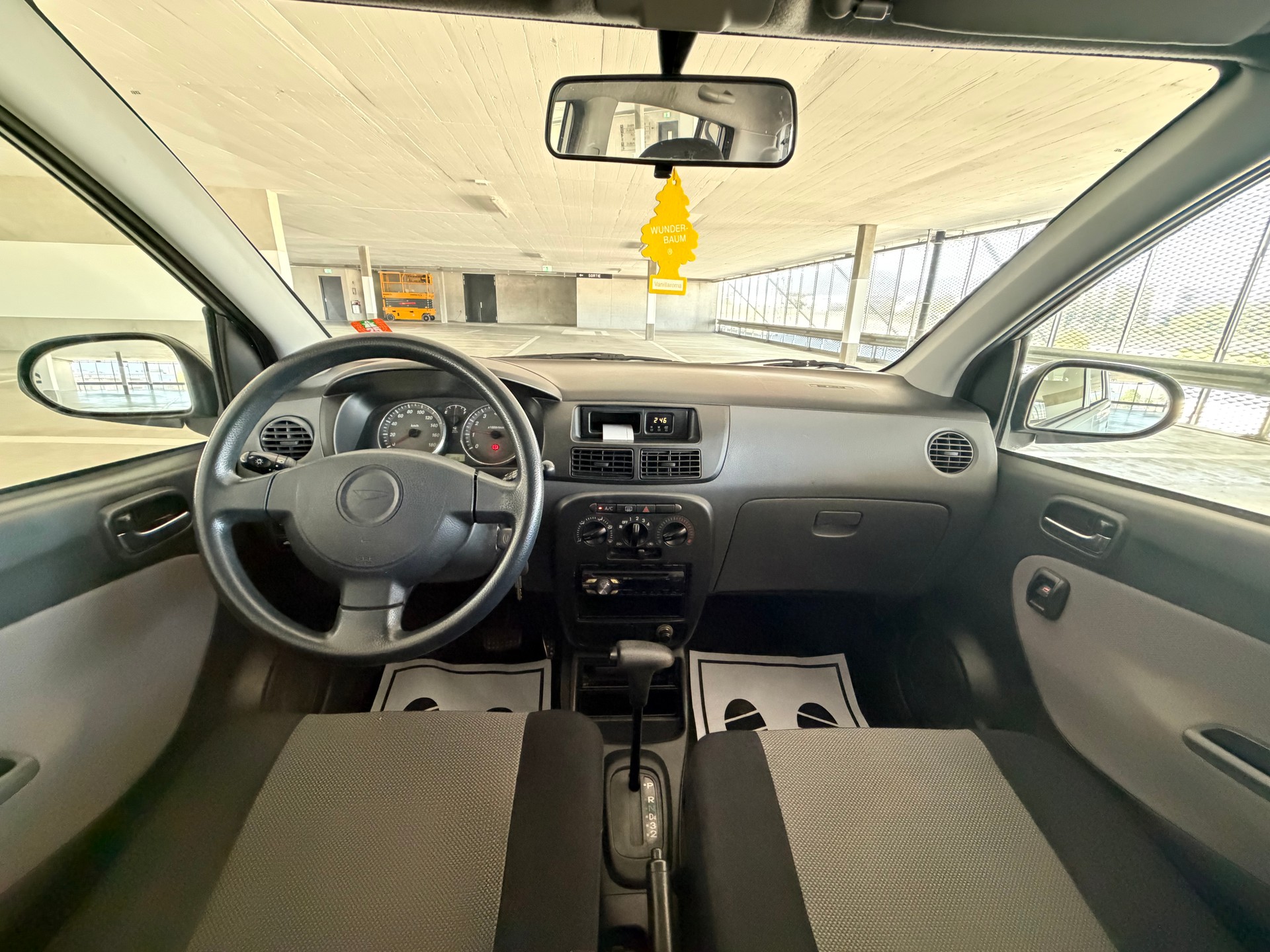 DAIHATSU Cuore 1.0 Automatique - Export-image-10