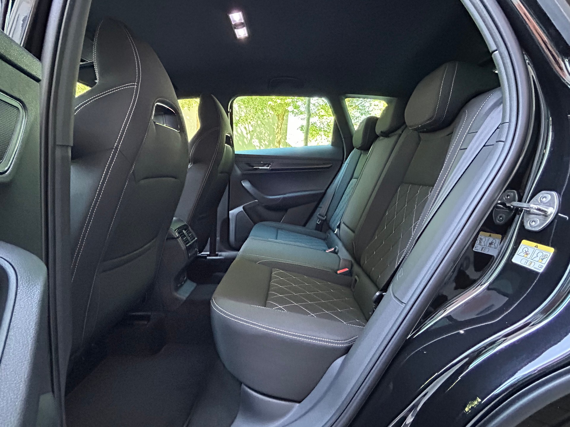 SKODA Karoq 1.5 TSI SportLine DSG-image-6