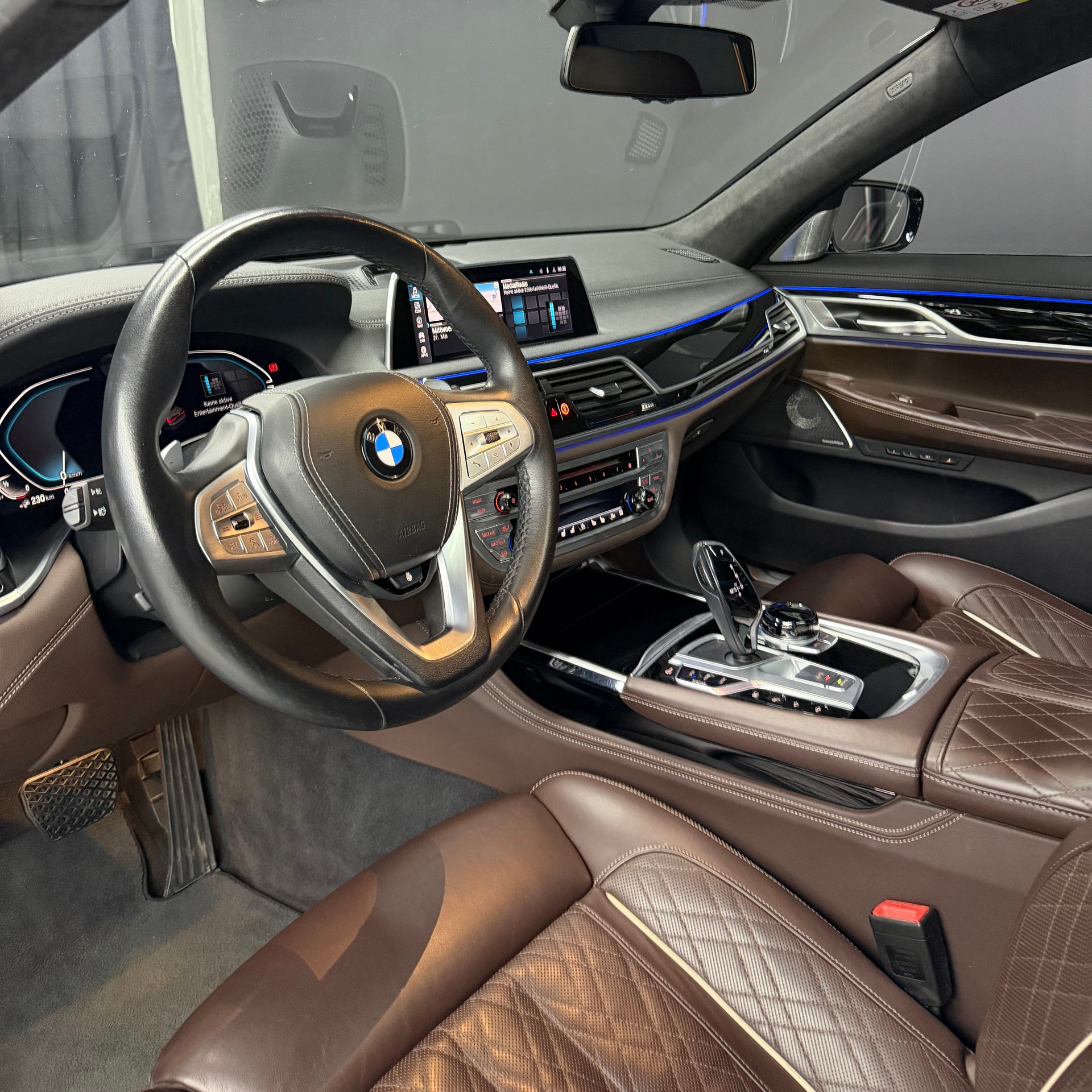BMW 745Le xDrive Steptronic-image-8