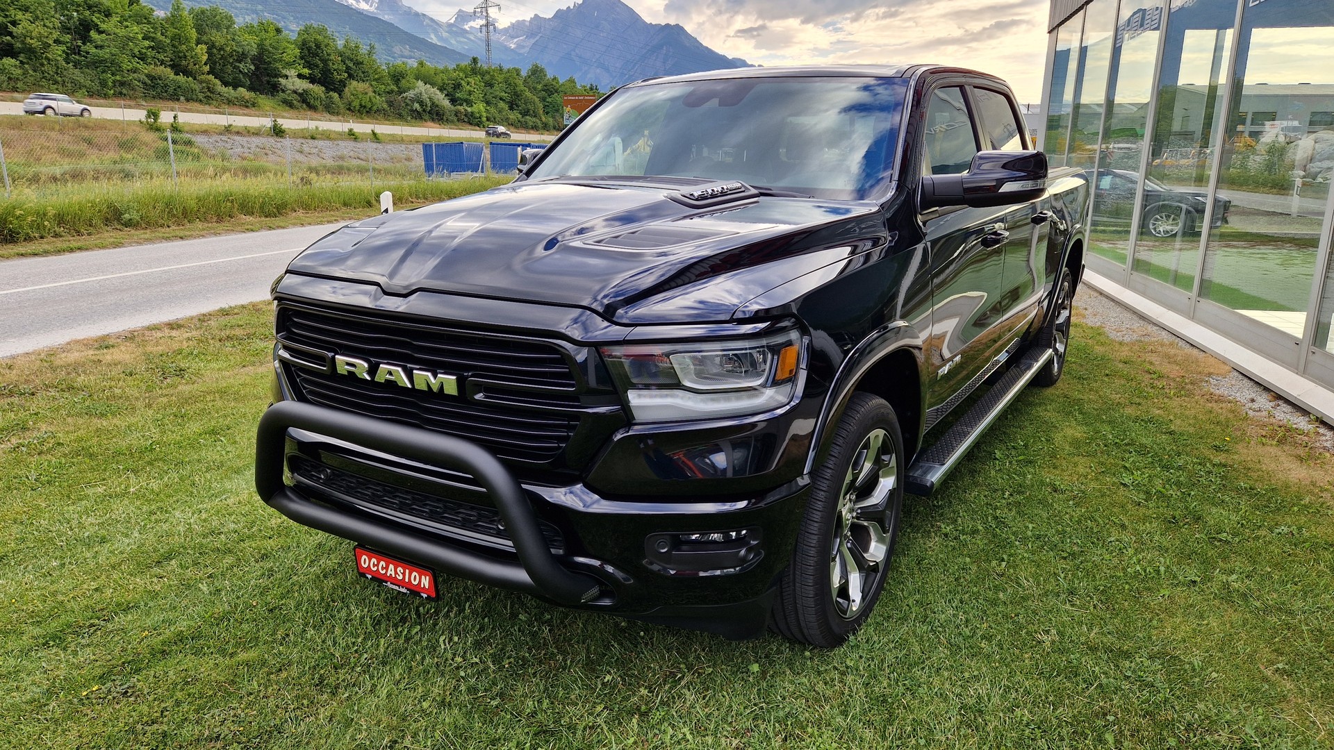 DODGE Ram Laramie sport-image-2