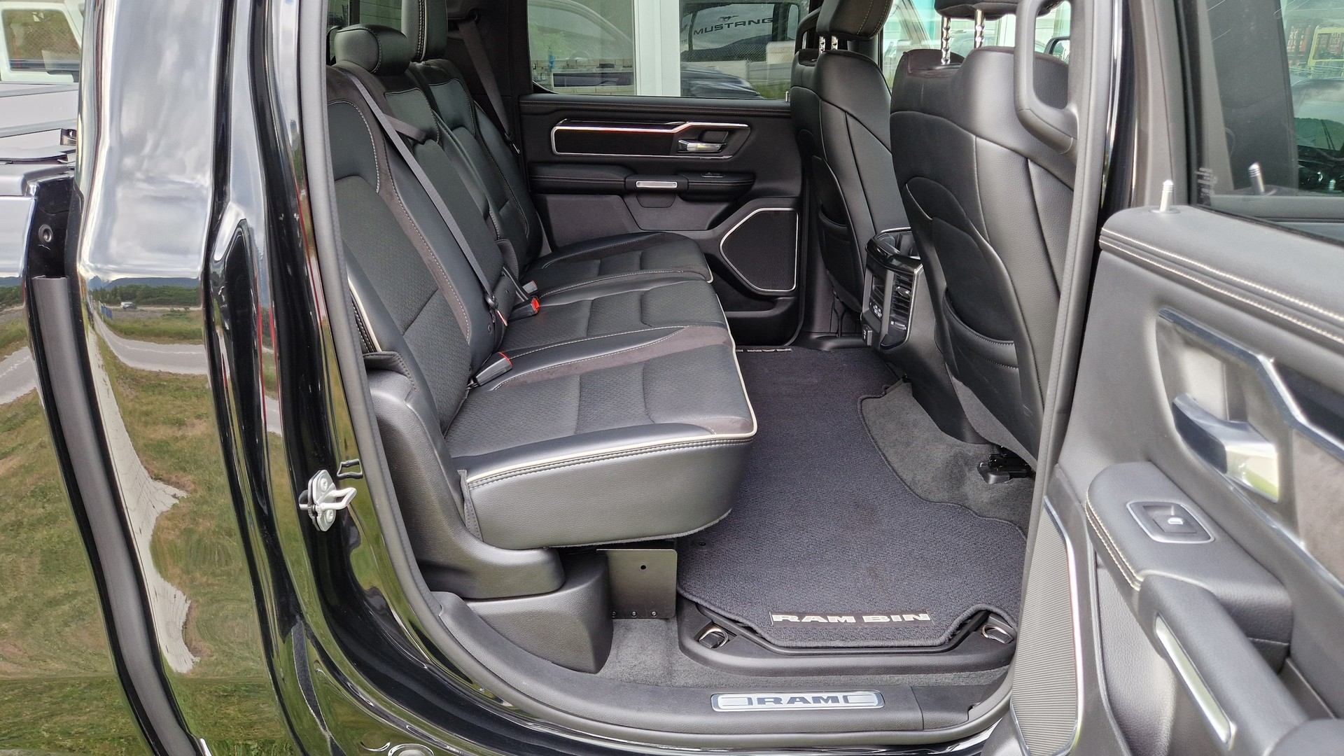 DODGE Ram Laramie sport-image-15
