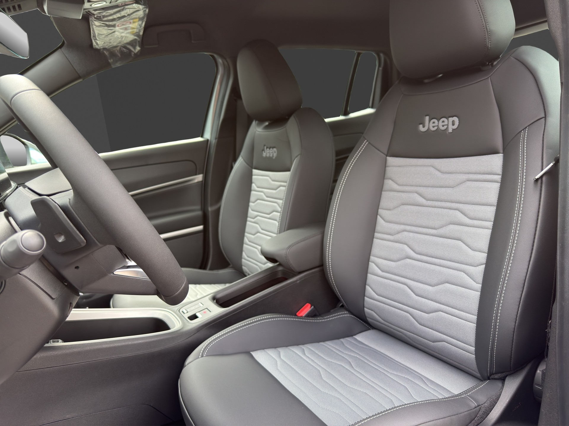 JEEP Avenger 1.2 Turbo MHEV Upland Plus 4xe-image-15
