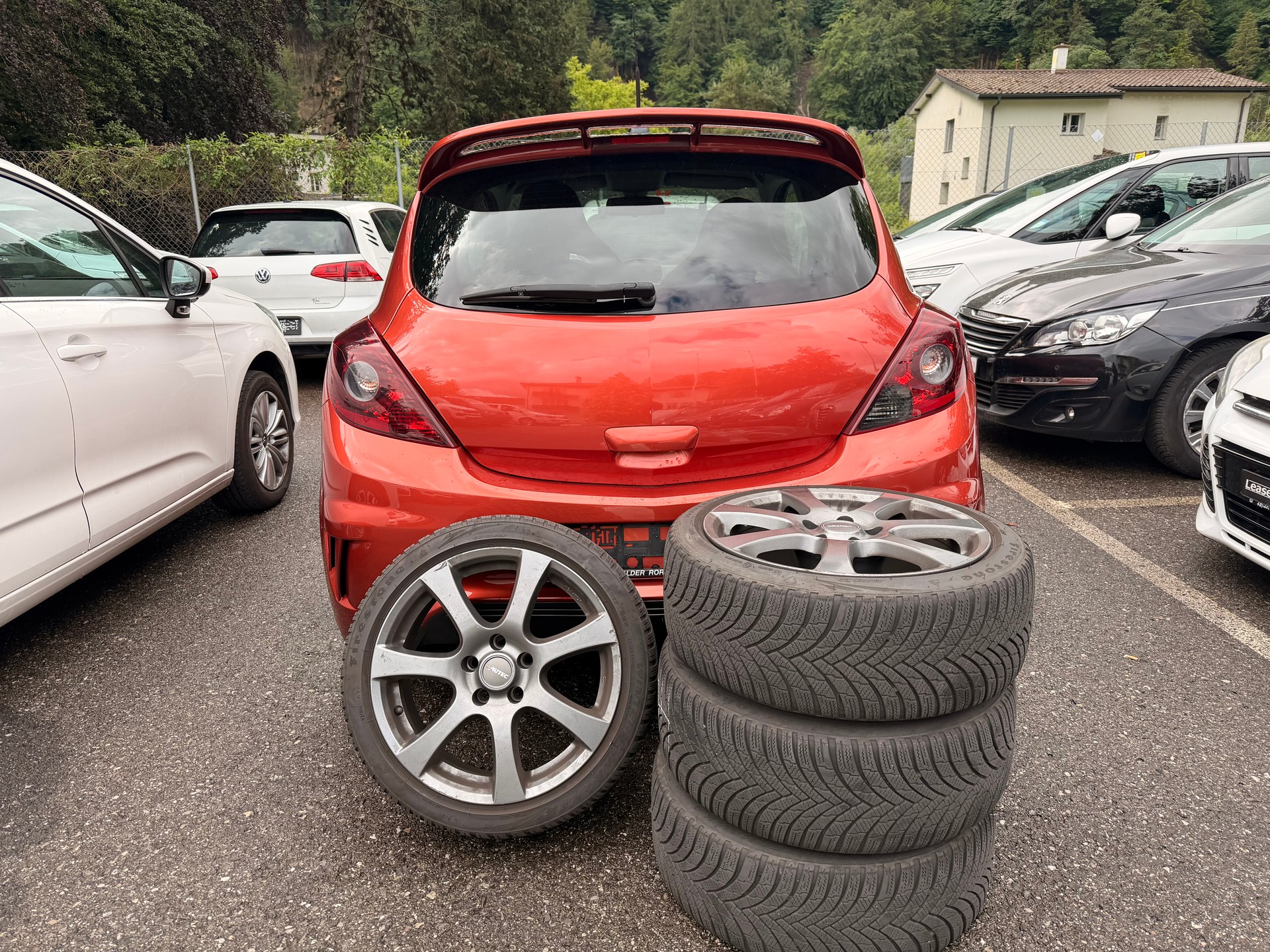 OPEL Corsa 1.6 Turbo OPC Nürburgring Edition-image-8