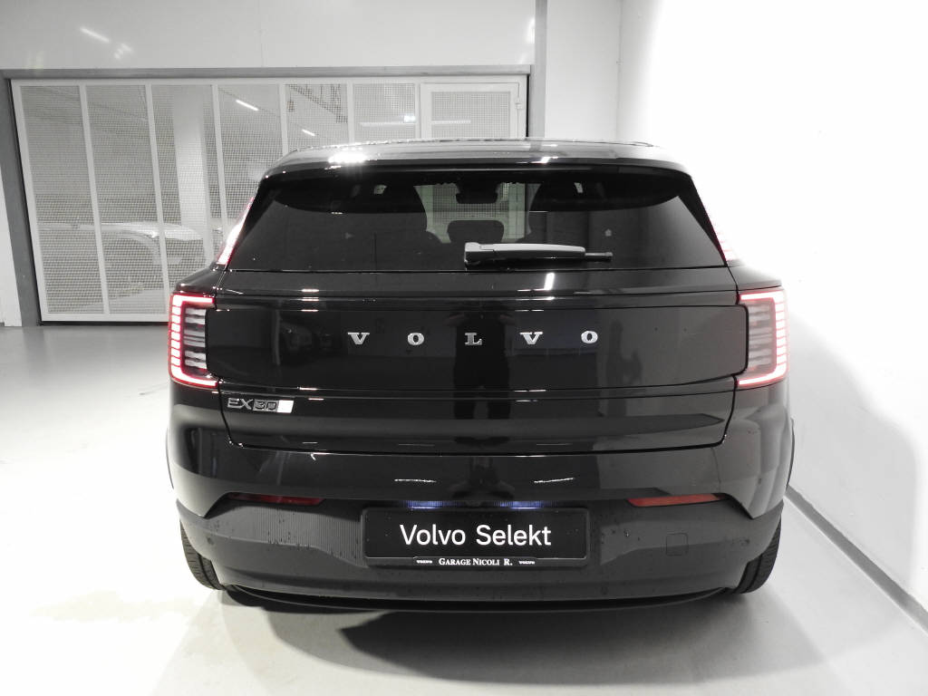 VOLVO EX 30 E60 Twin Ultra Performance AWD-image-4