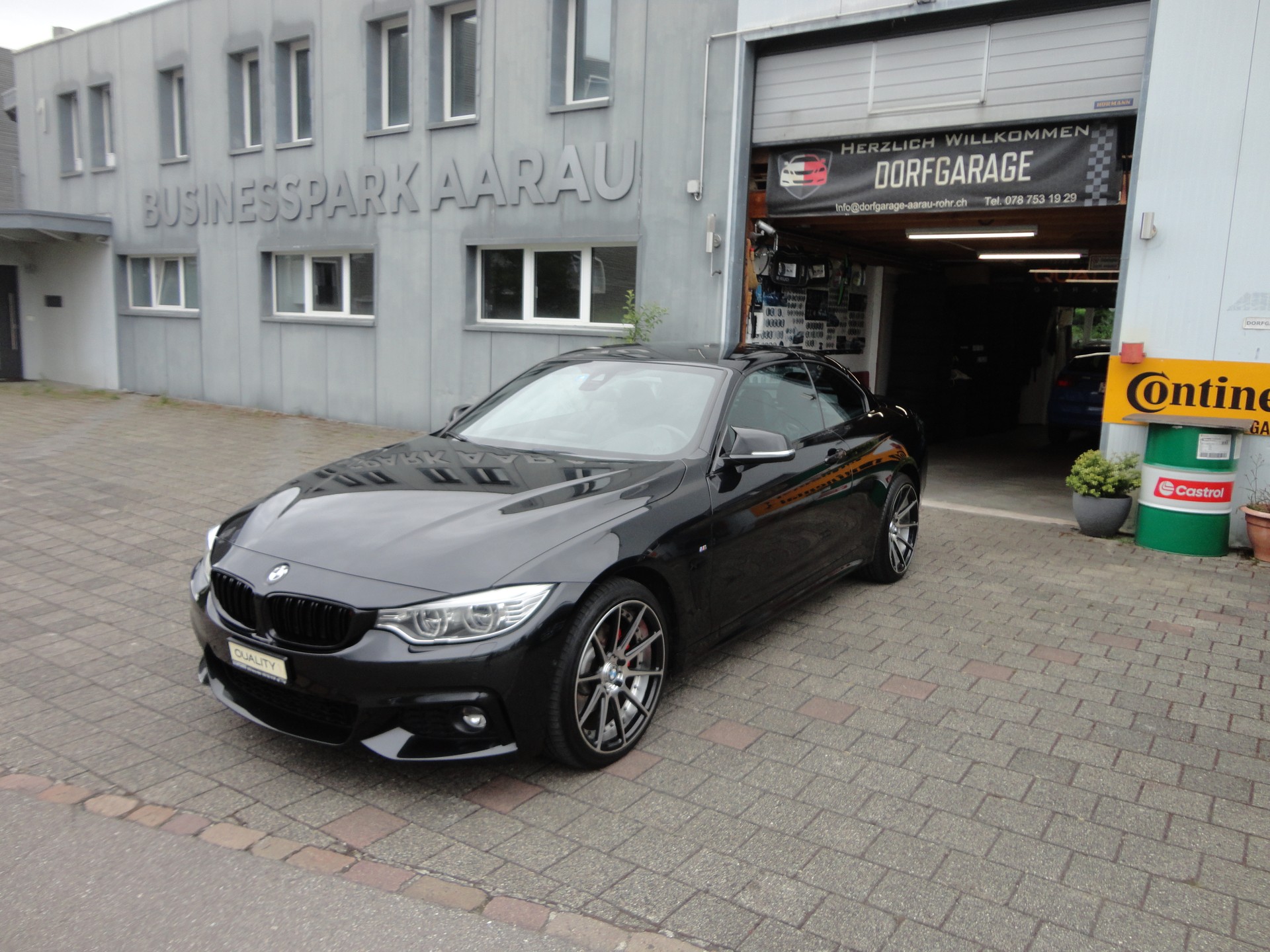 BMW 428i Cabriolet xDrive Sport Line Steptronic-image-0