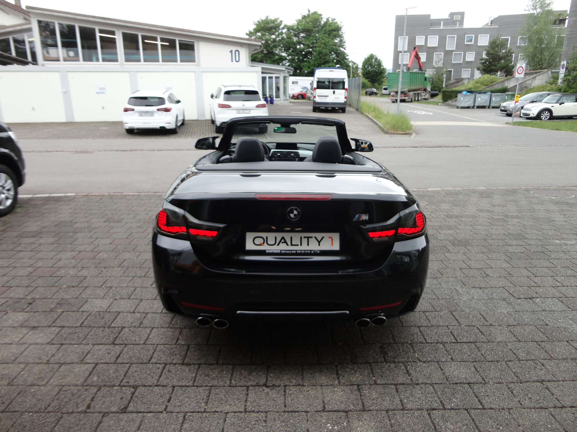 BMW 428i Cabriolet xDrive Sport Line Steptronic-image-4