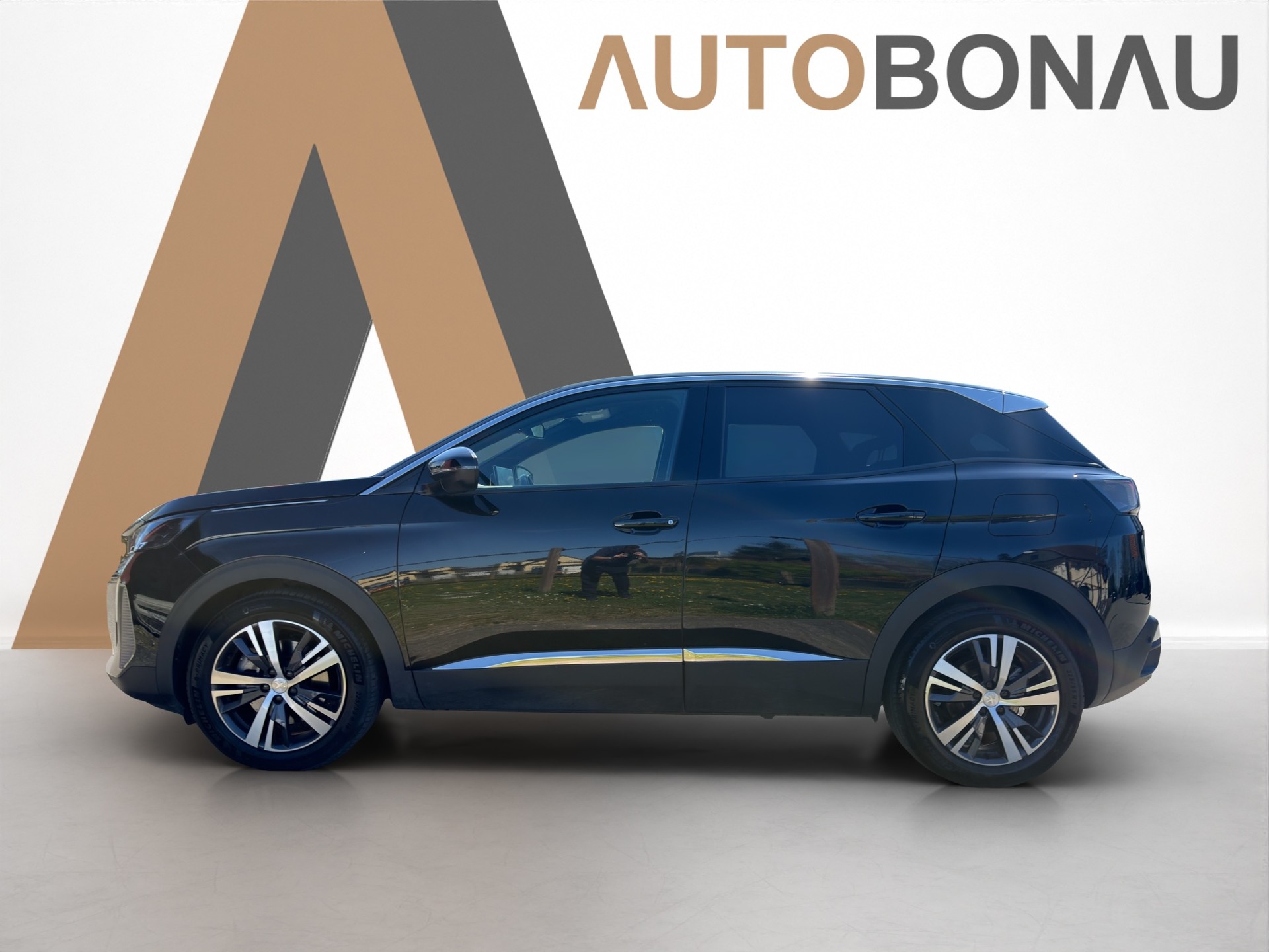 PEUGEOT 2008 1.2 Hybrid 145 Style-showroom-element-1