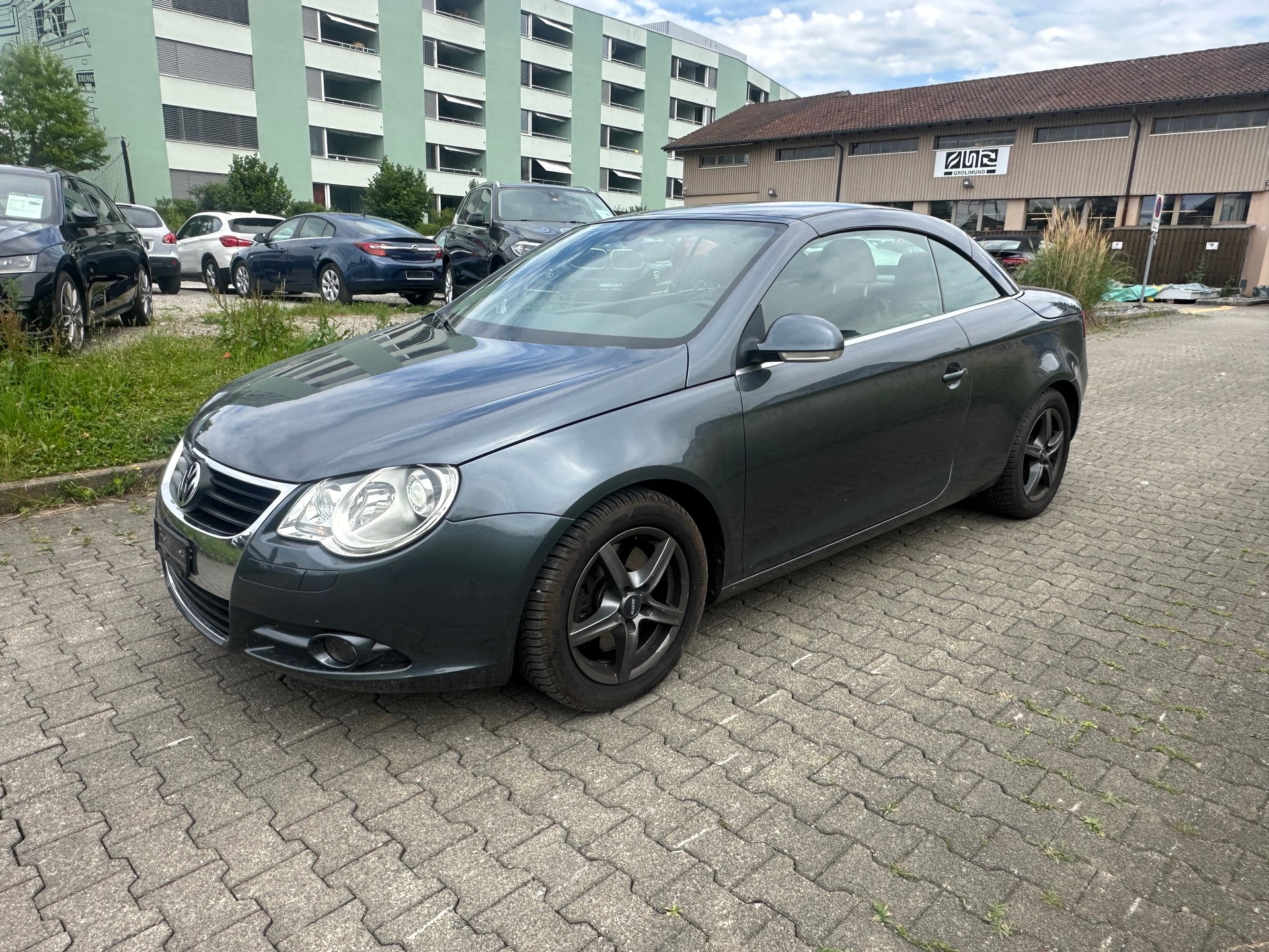 VW Eos 2.0 FSI Turbo-image-1