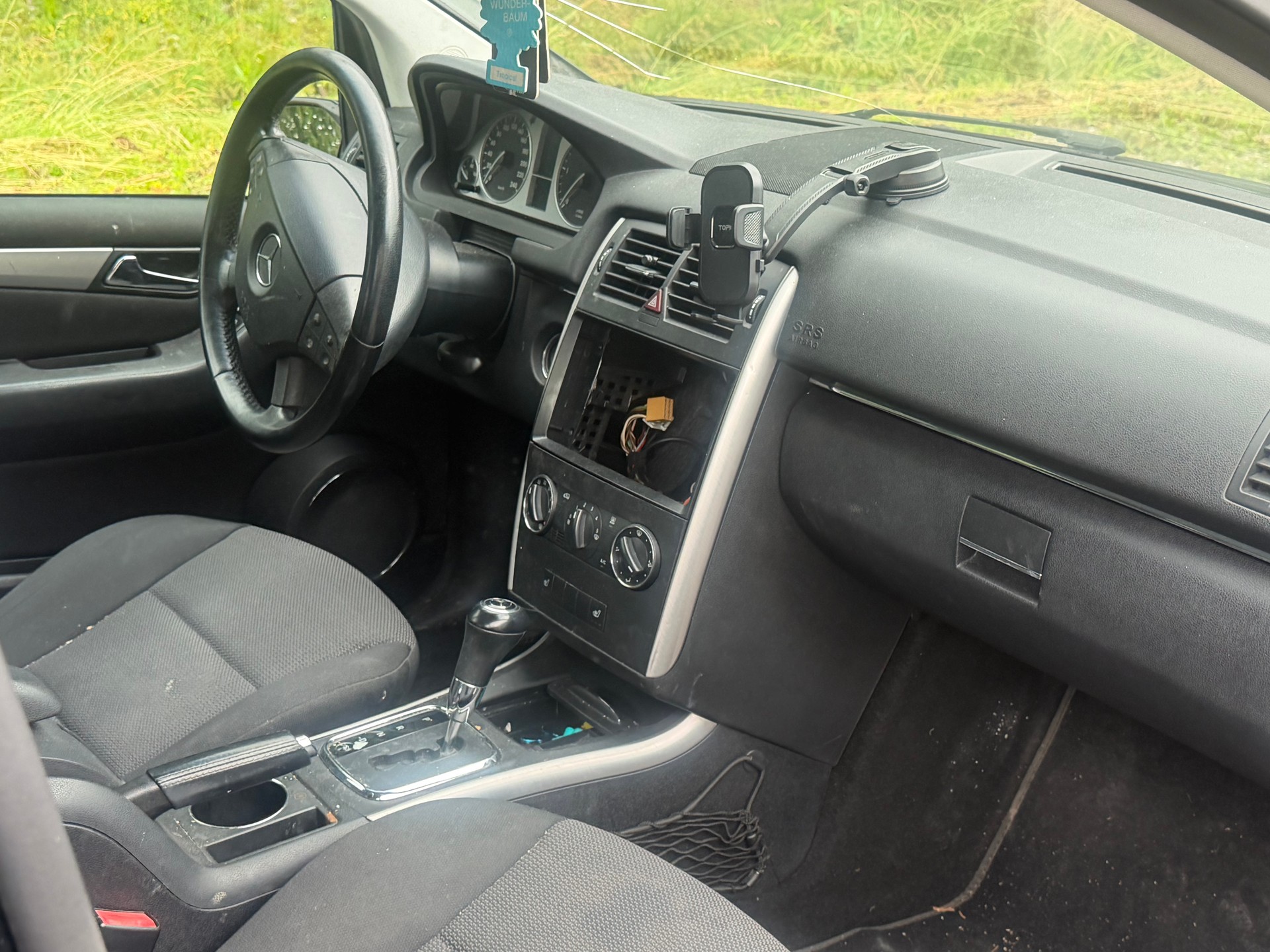 MERCEDES-BENZ B 180 CDI-image-4