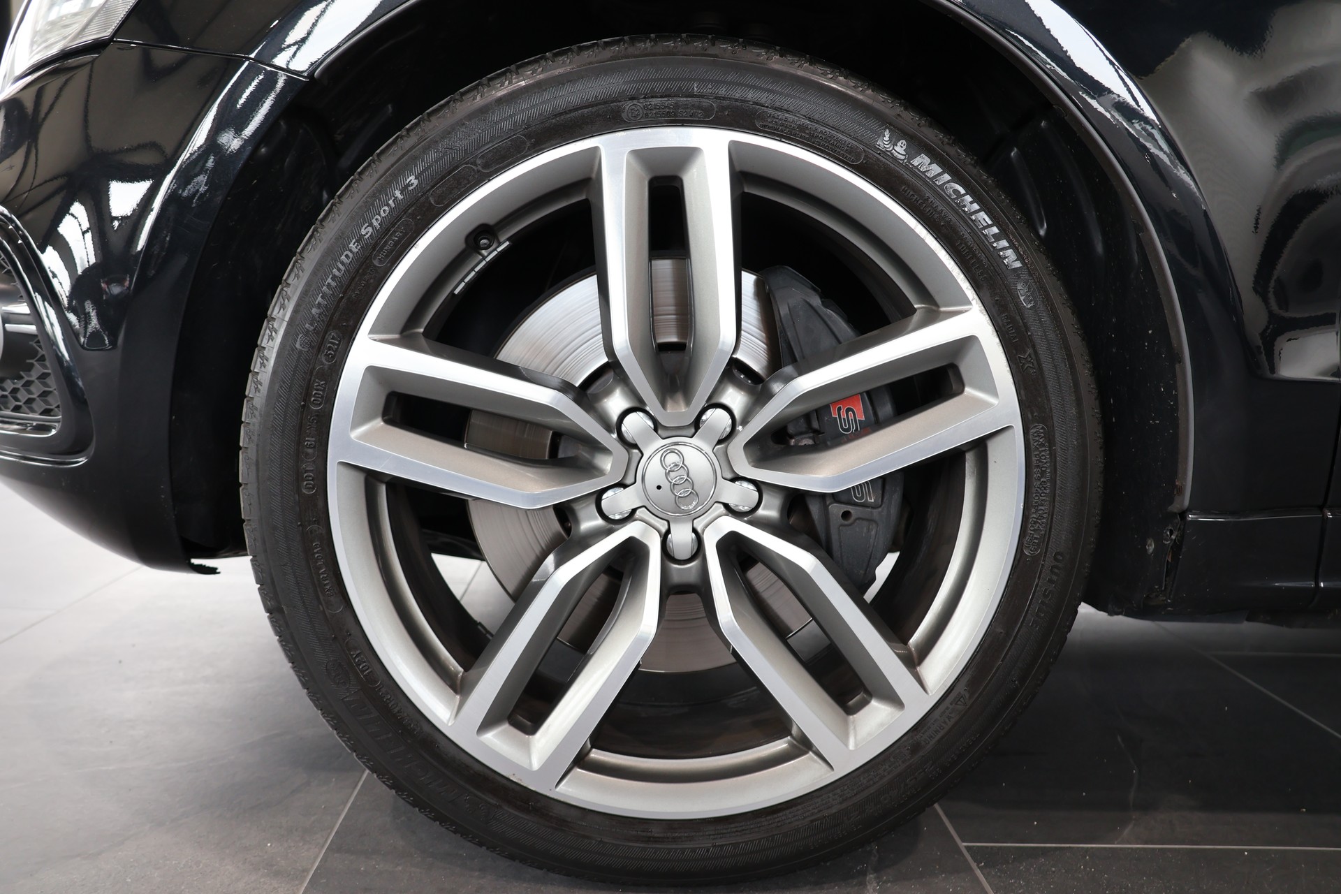 AUDI SQ5 3.0 TDI quattro tiptronic-image-5