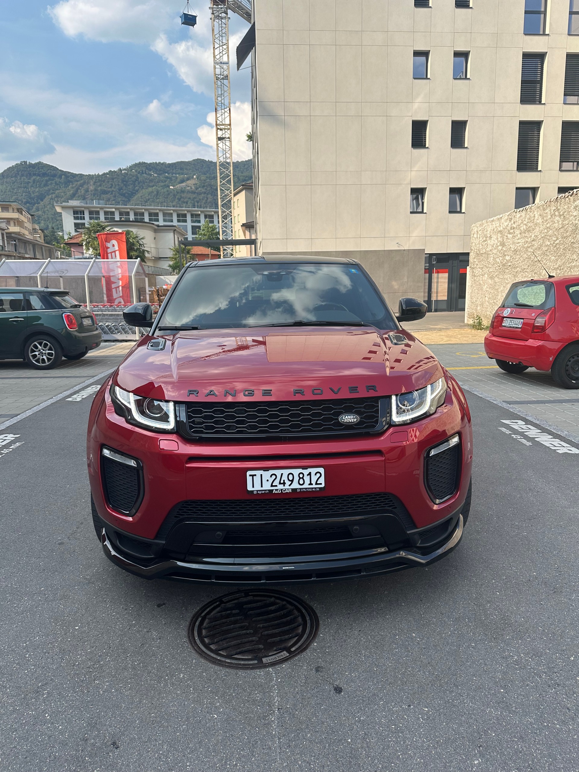 LAND ROVER 2.0 TD4 HSE Dynamic-image-0