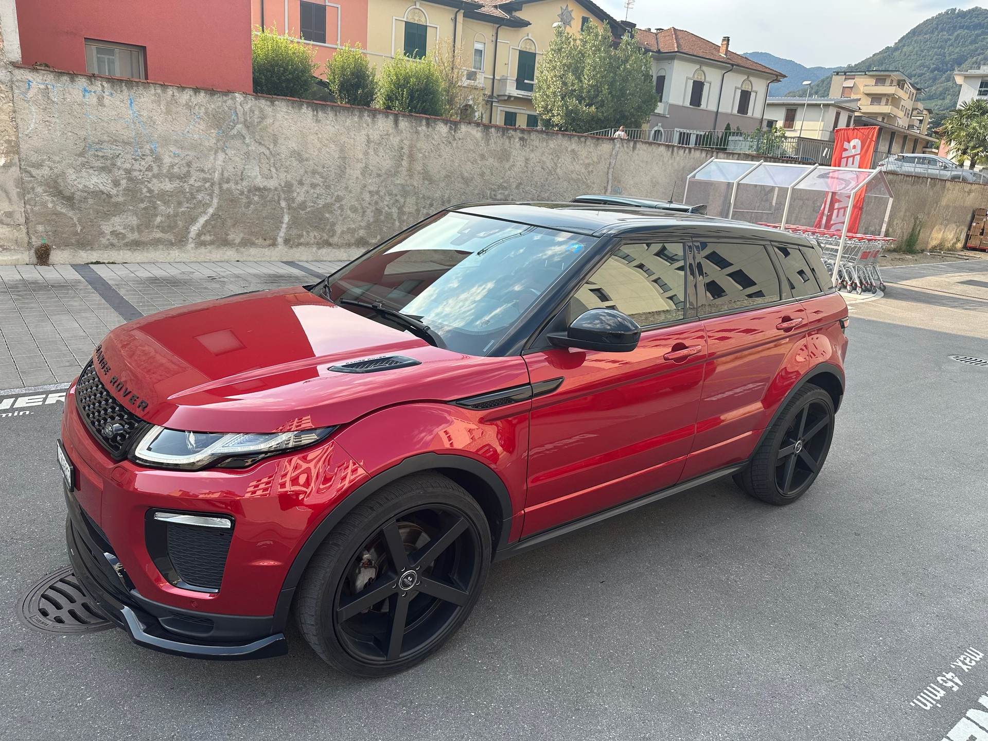 LAND ROVER 2.0 TD4 HSE Dynamic-image-1