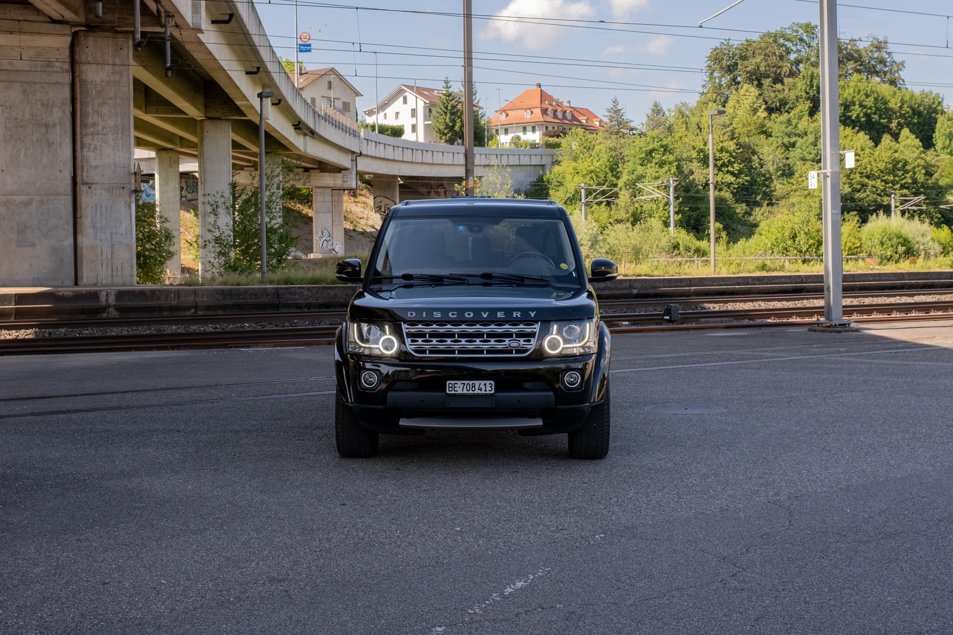 LAND ROVER Discovery 3.0 SDV6 HSE Automatic-image-2