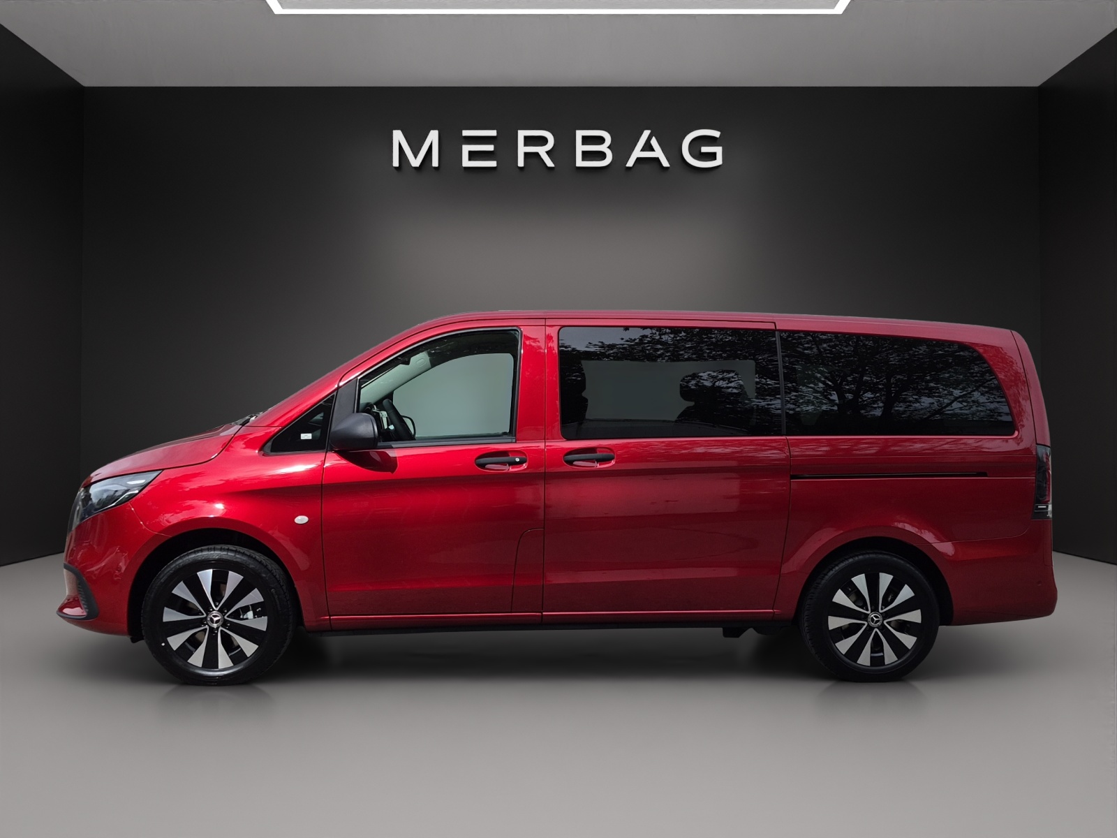 MERCEDES-BENZ Vito 116 CDI Lang Tourer 9G-Tronic 4M Select-image-2