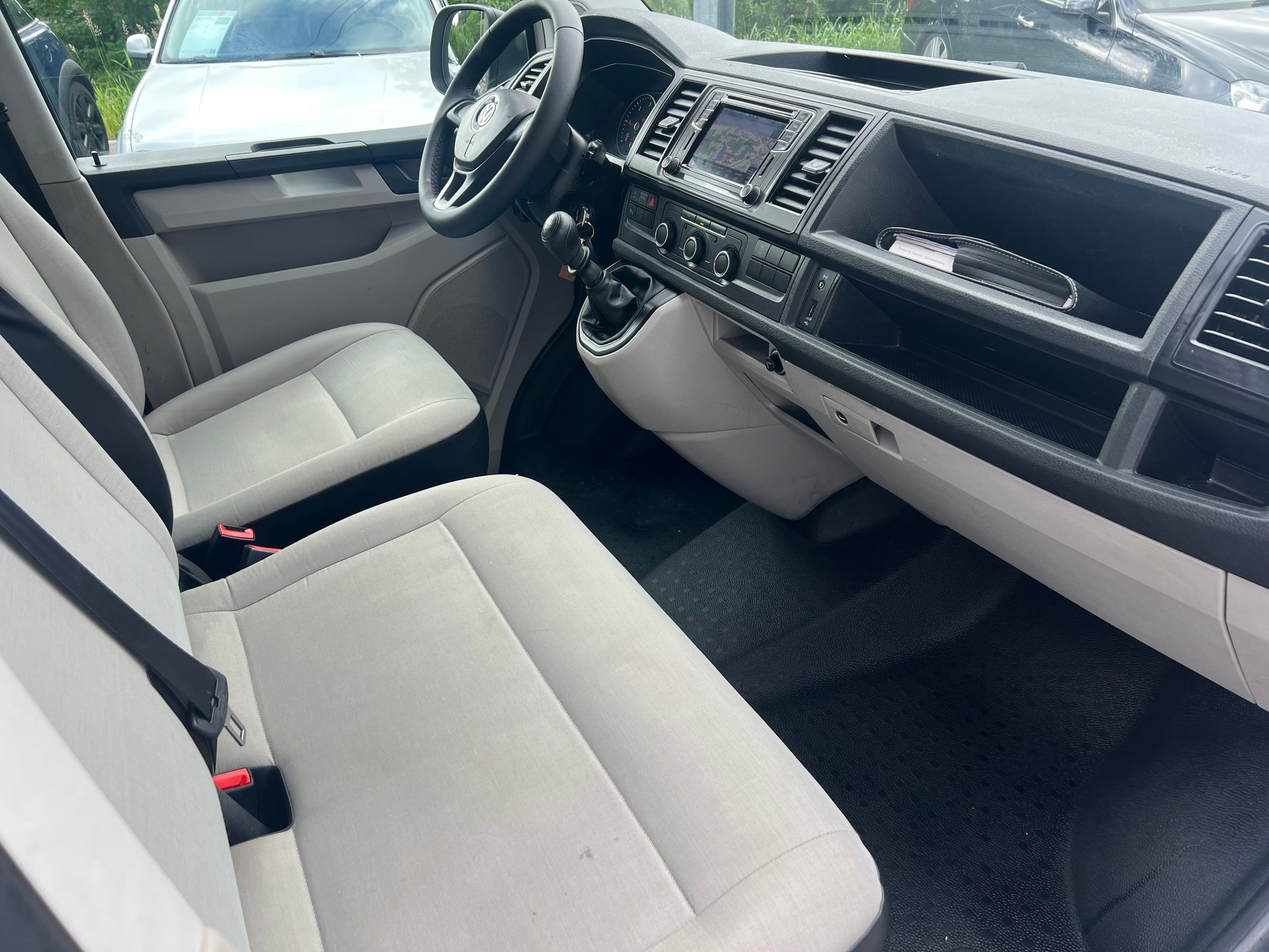 VW T6 2.0 TDI 4Motion-image-11