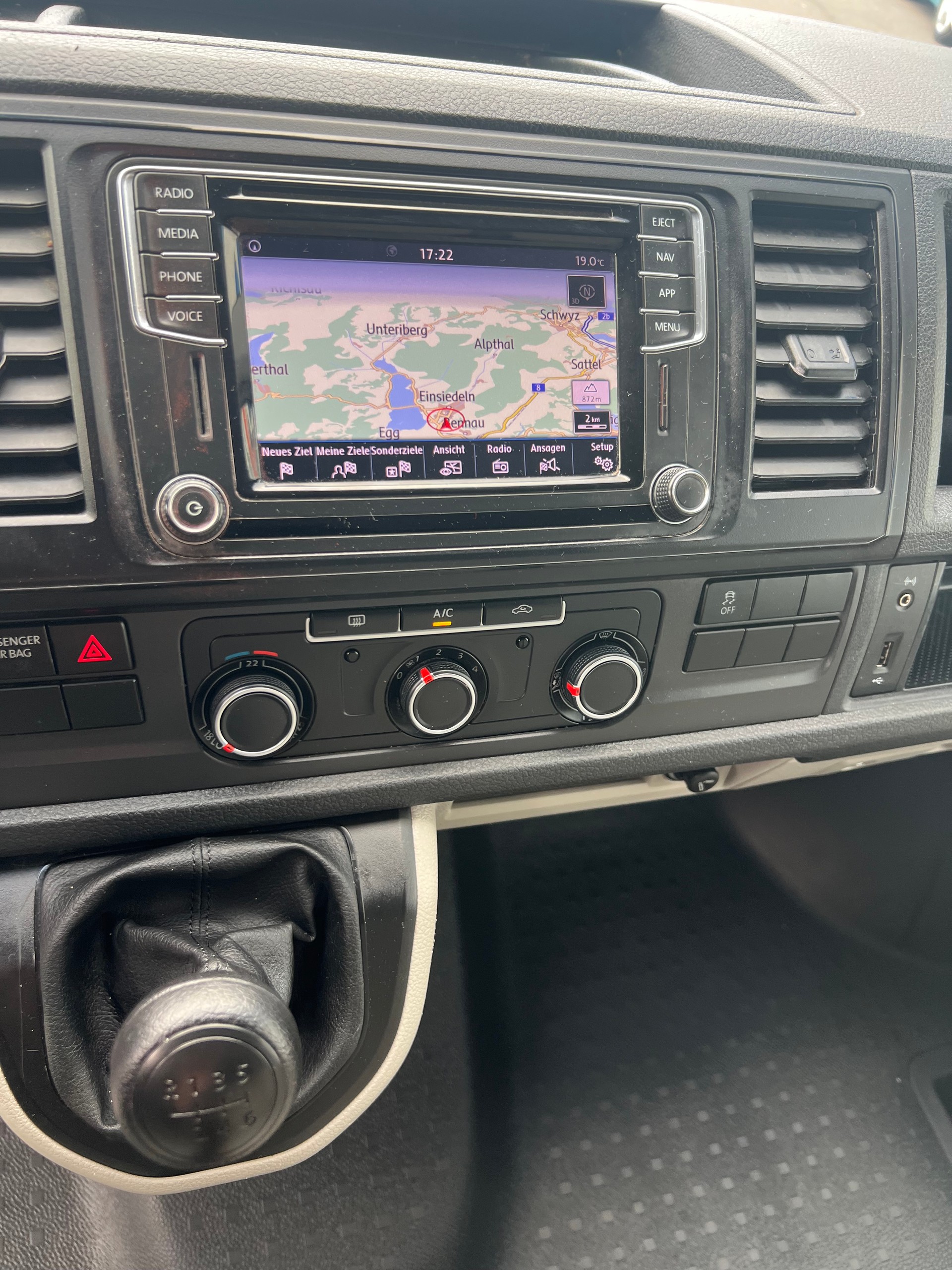 VW T6 2.0 TDI 4Motion-image-10