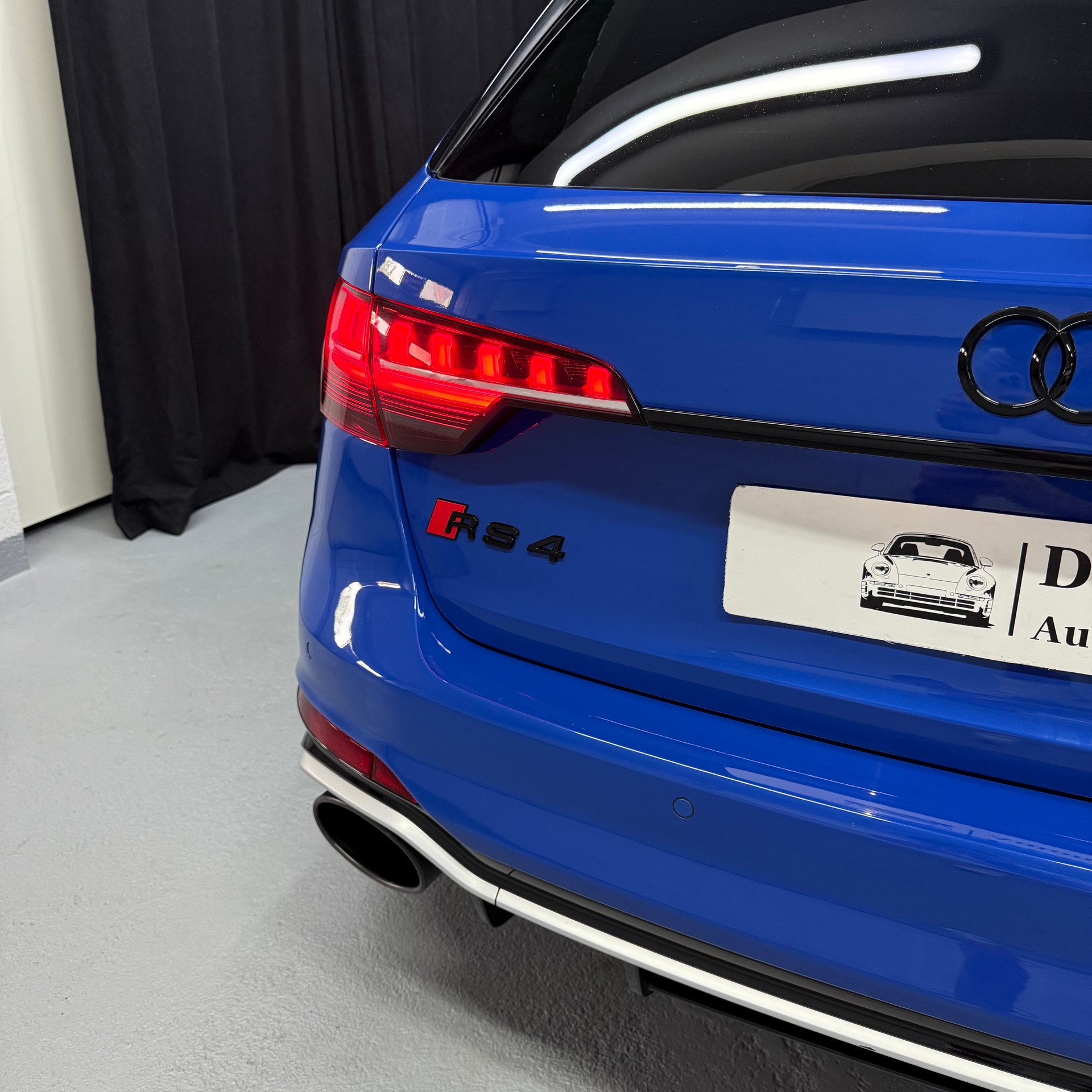AUDI RS4 Avant quattro tiptronic // MILTEK // H&R-image-7