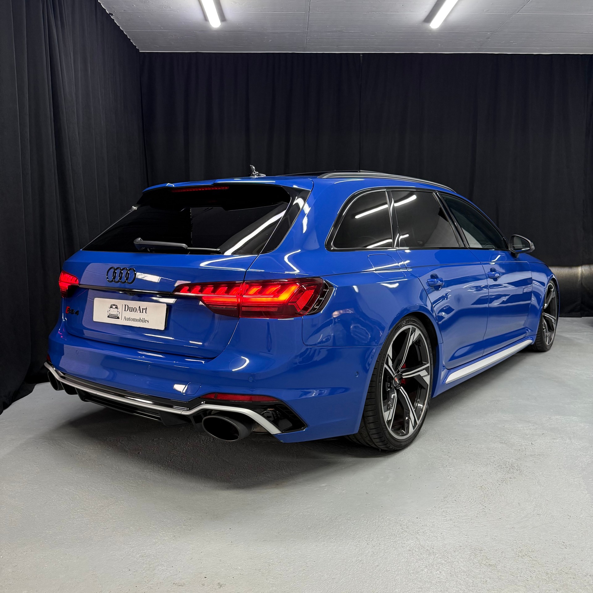 AUDI RS4 Avant quattro tiptronic // MILTEK // H&R-image-6