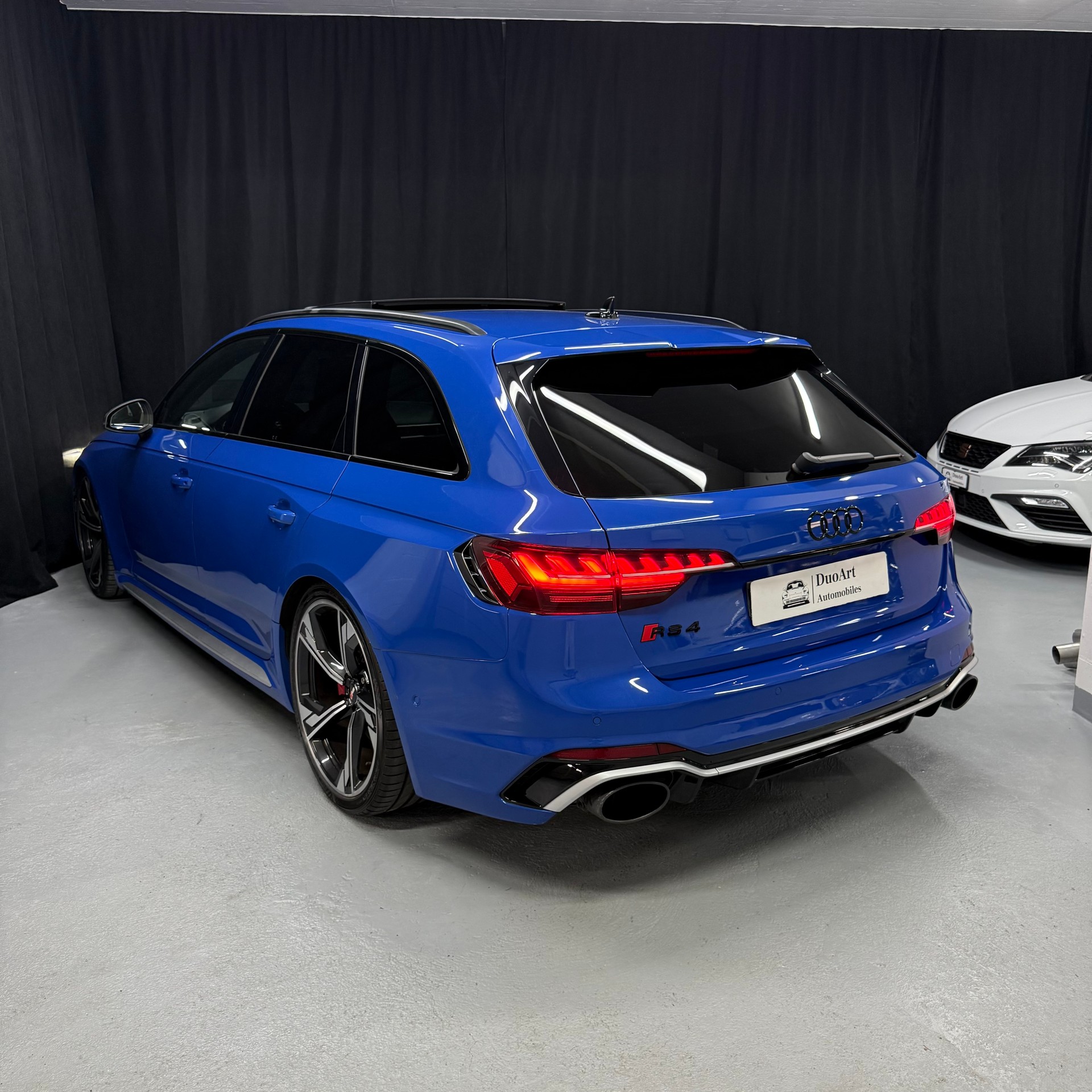 AUDI RS4 Avant quattro tiptronic // MILTEK // H&R-image-9