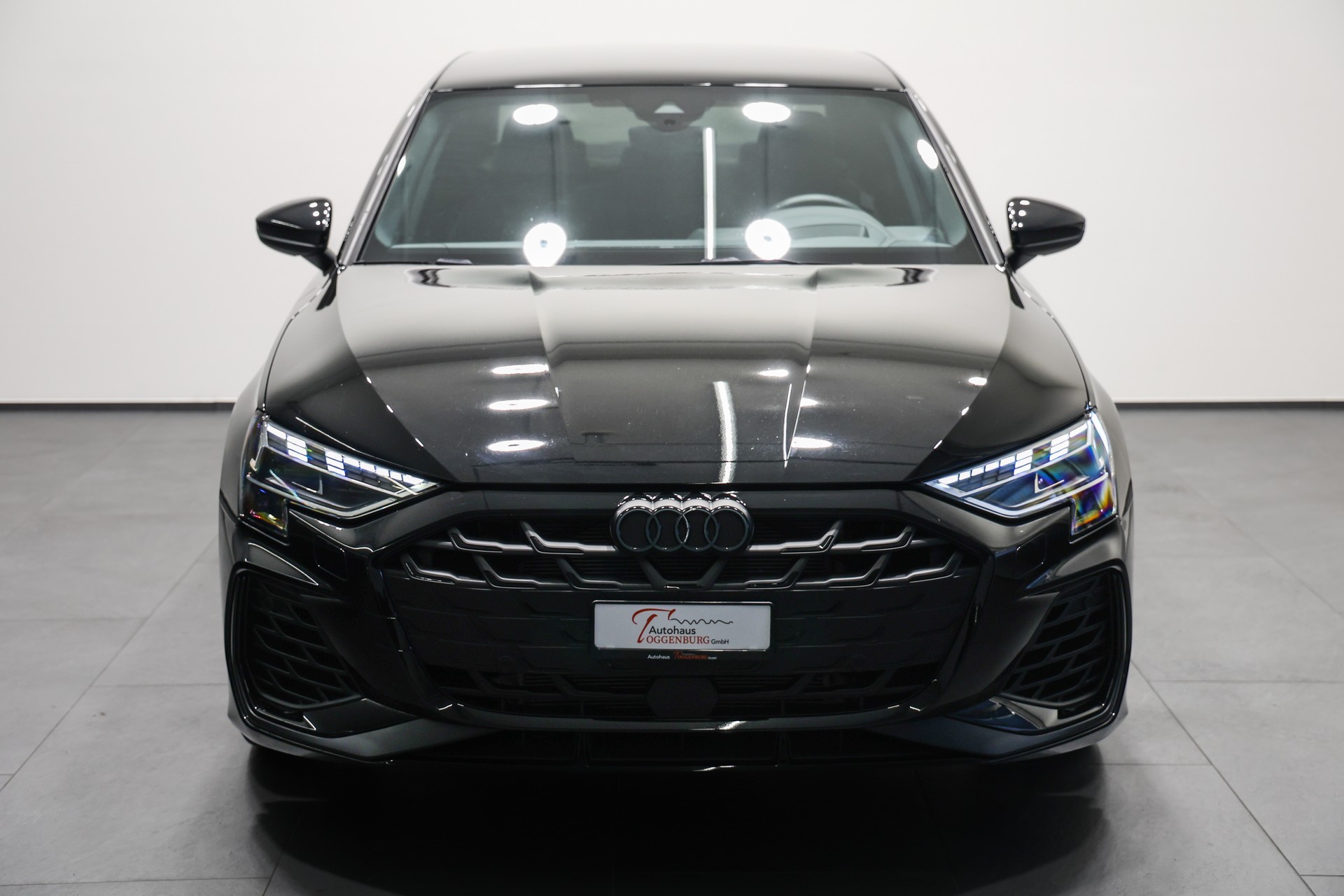 AUDI S3 Limousine TFSI quattro S-tronic *Facelift*Audi Werksgarantie*-image-6