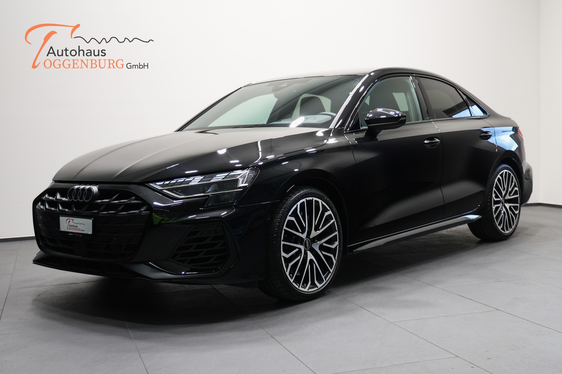 AUDI S3 Limousine TFSI quattro S-tronic *Facelift*Audi Werksgarantie*-image-2