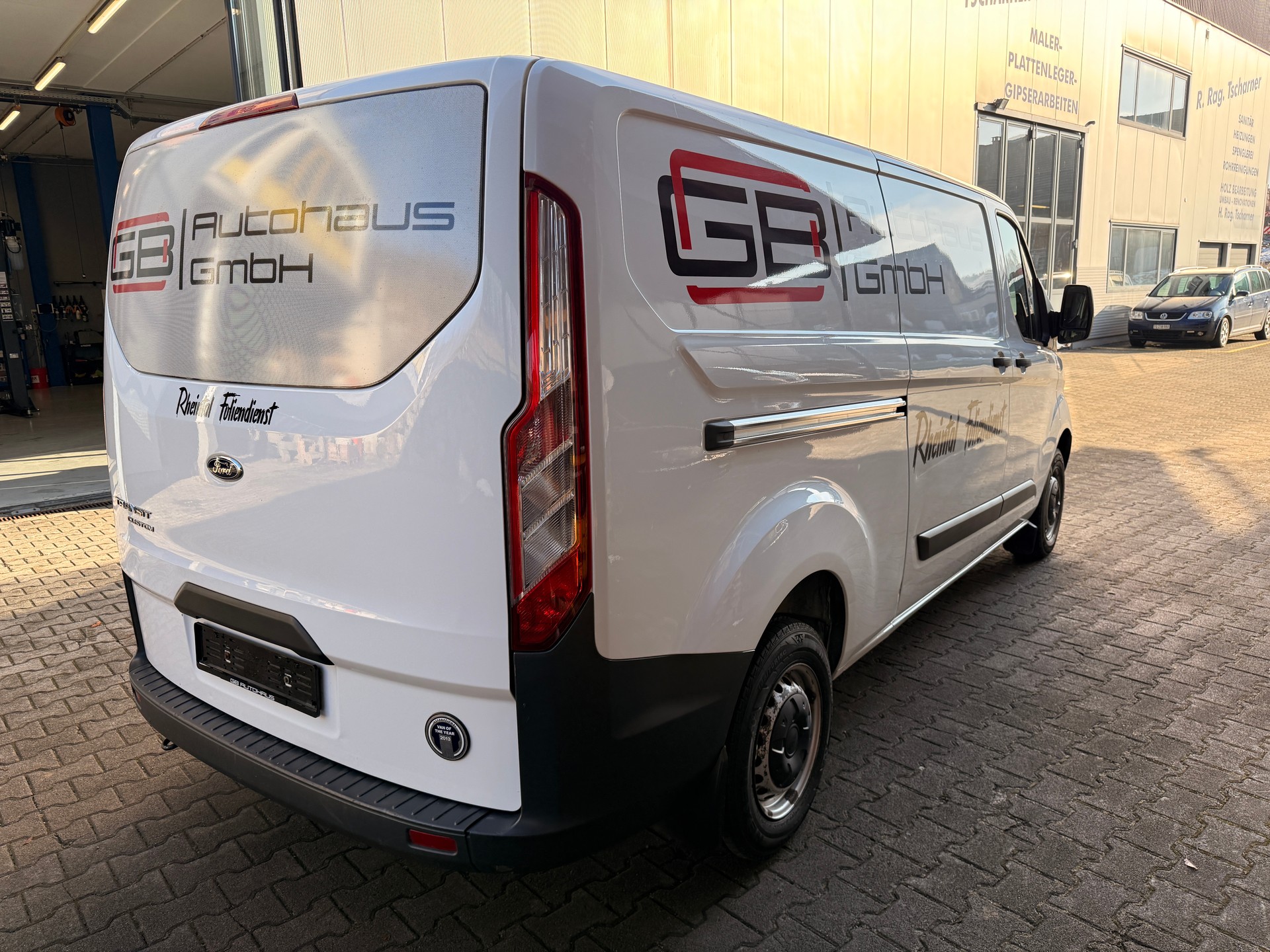 FORD Transit Custom Van 290 L2H1 Trend-image-2