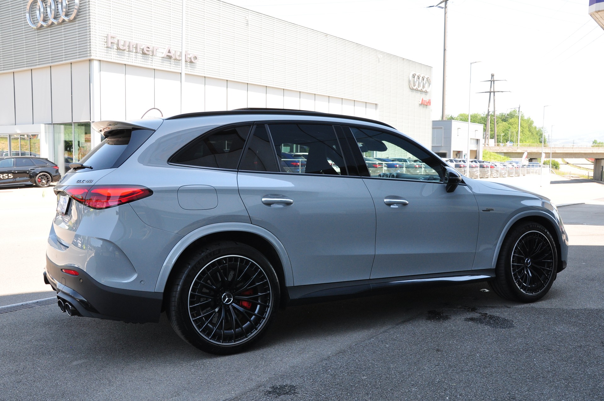 MERCEDES-BENZ GLC 43 AMG Executive Edition 4Matic 9G-Tronic-image-12