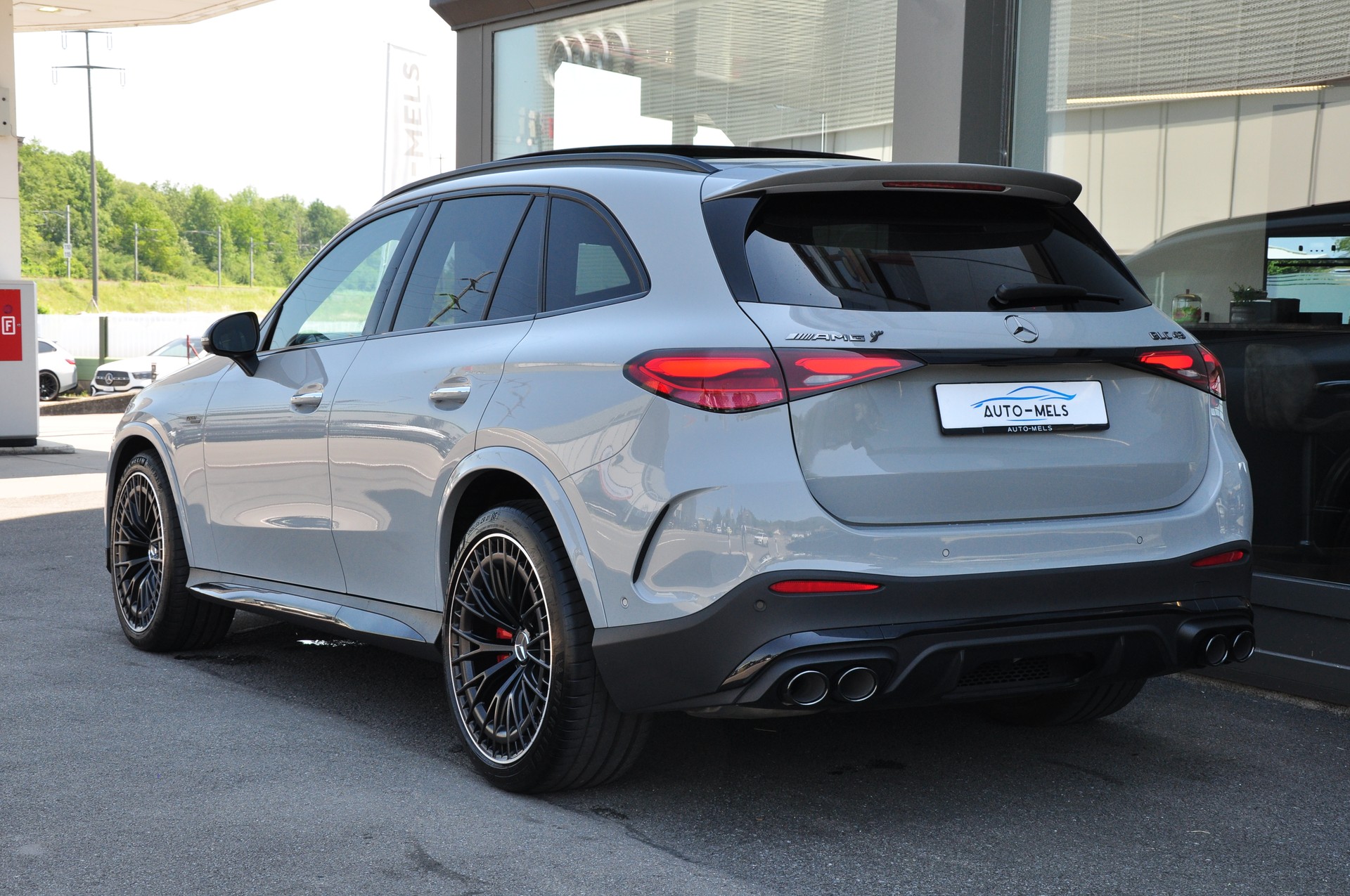 MERCEDES-BENZ GLC 43 AMG Executive Edition 4Matic 9G-Tronic-image-10