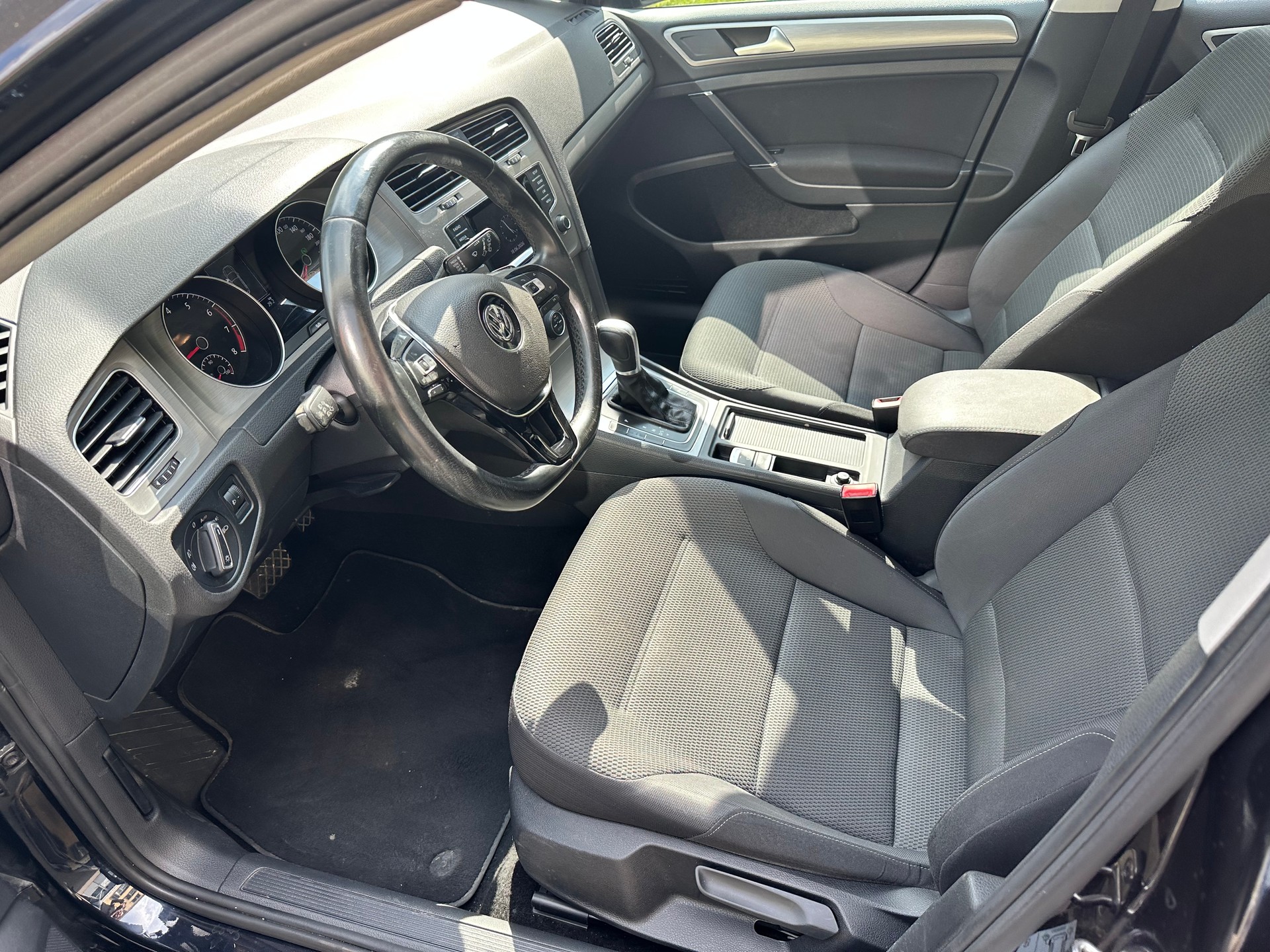VW Golf 1.4 TSI Comfortline DSG-image-10