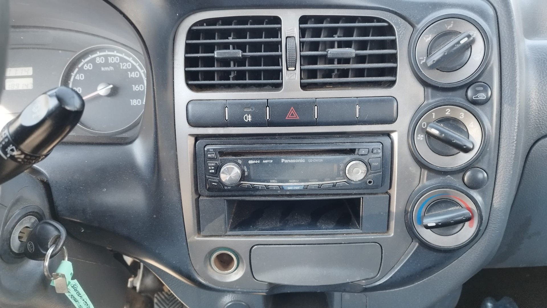 KIA K2900 CRDi-image-9
