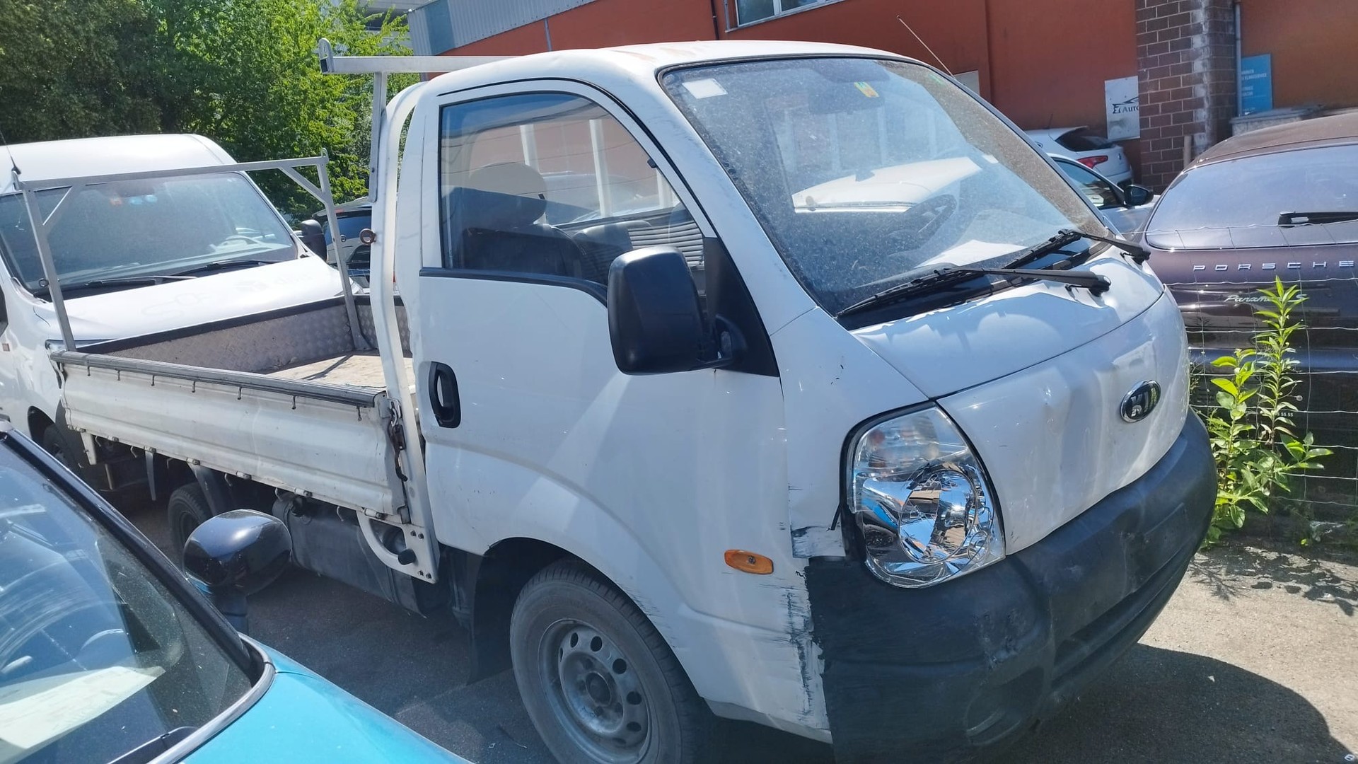 KIA K2900 CRDi-image-2