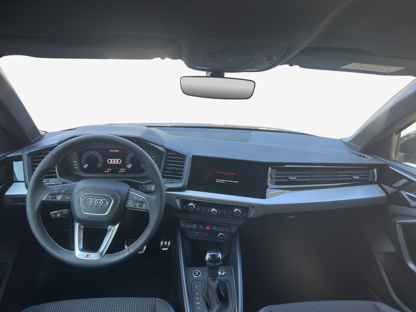 AUDI A1 Sportback 30 TFSI S Line Attraction S-tronic-image-8